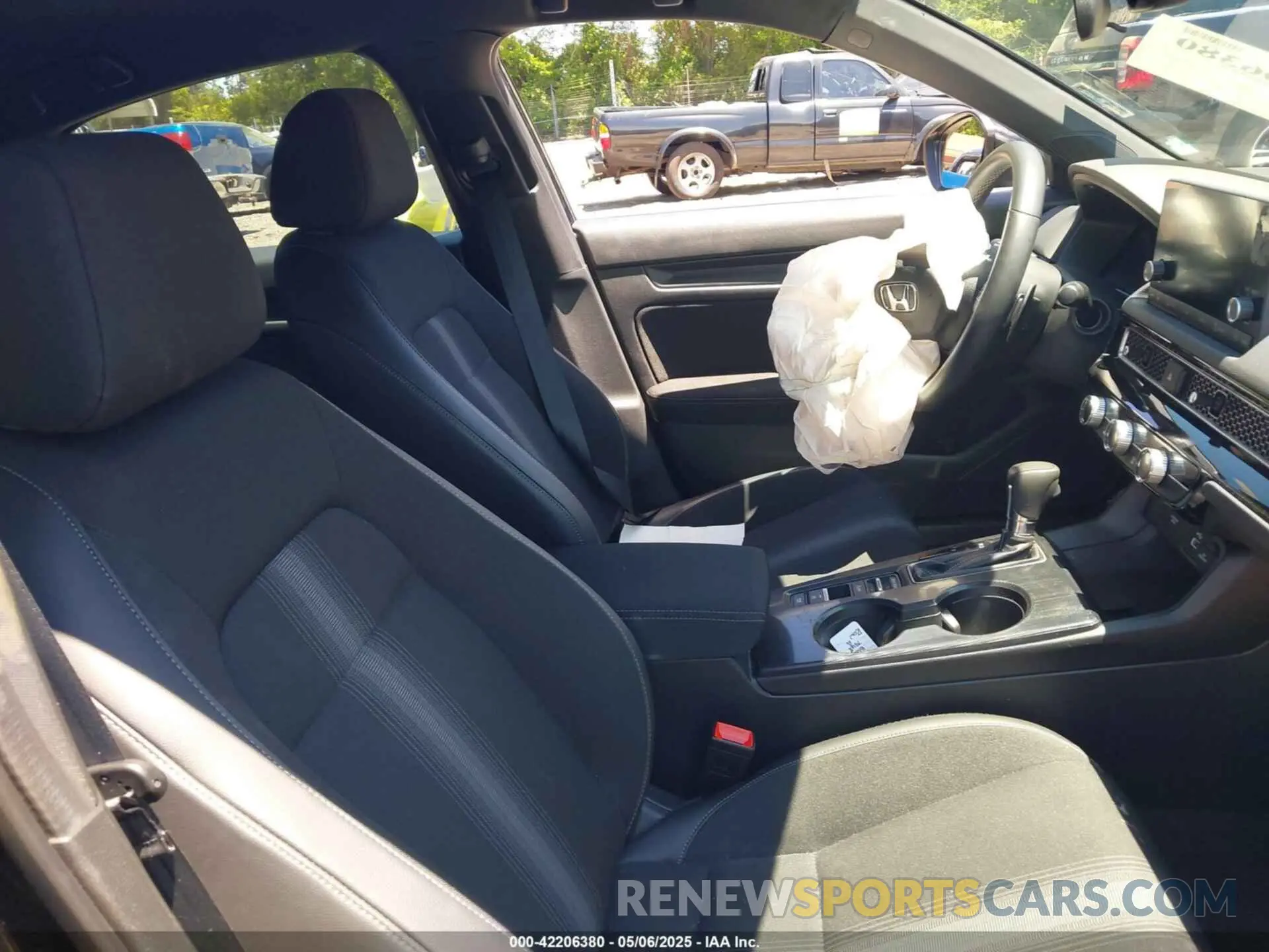 5 fotografías del automóvil dañado 19XFL2H83PE007968 HONDA CIVIC 2023