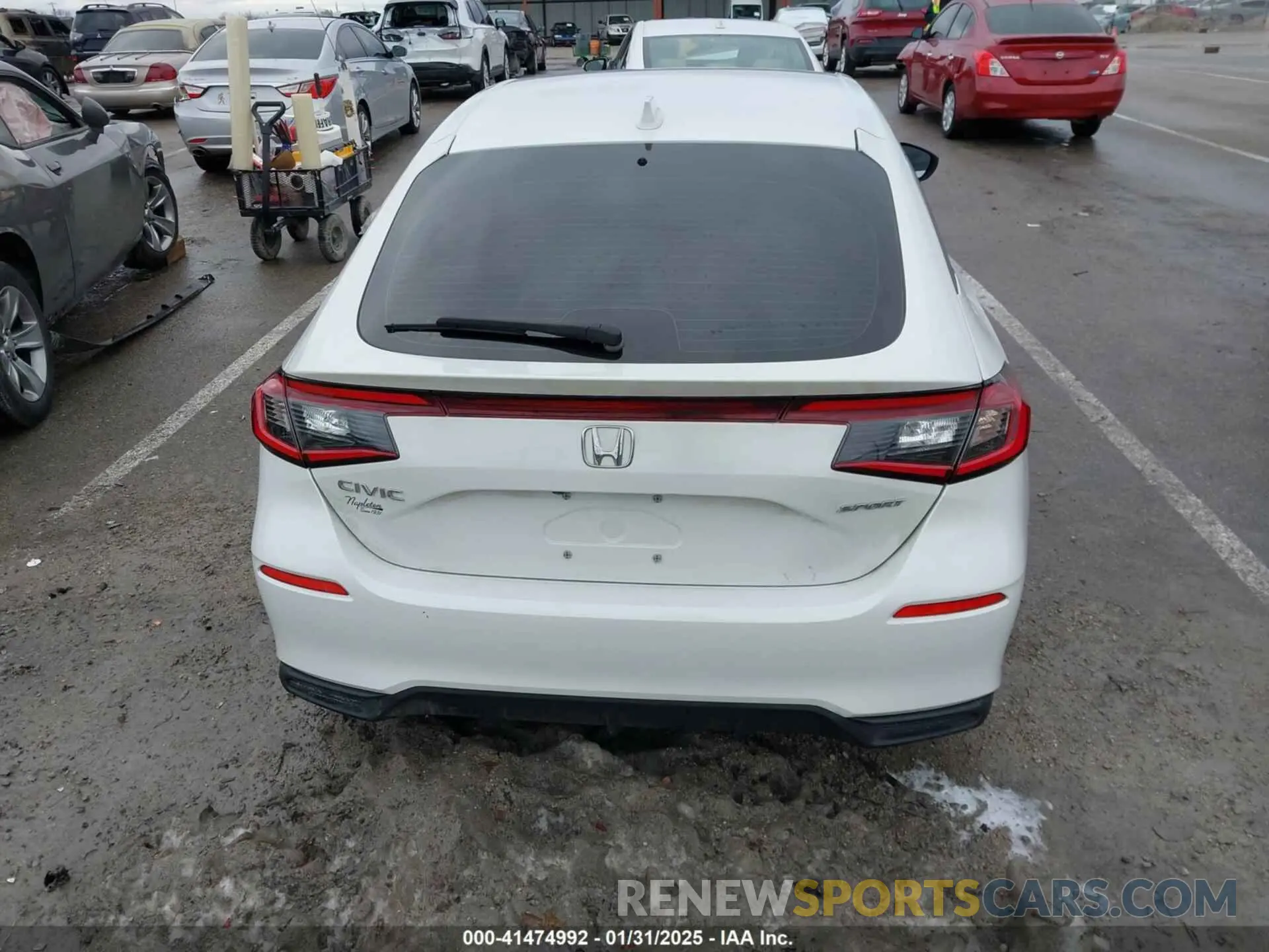 16 fotografías del automóvil dañado 19XFL2H83PE020932 HONDA CIVIC 2023