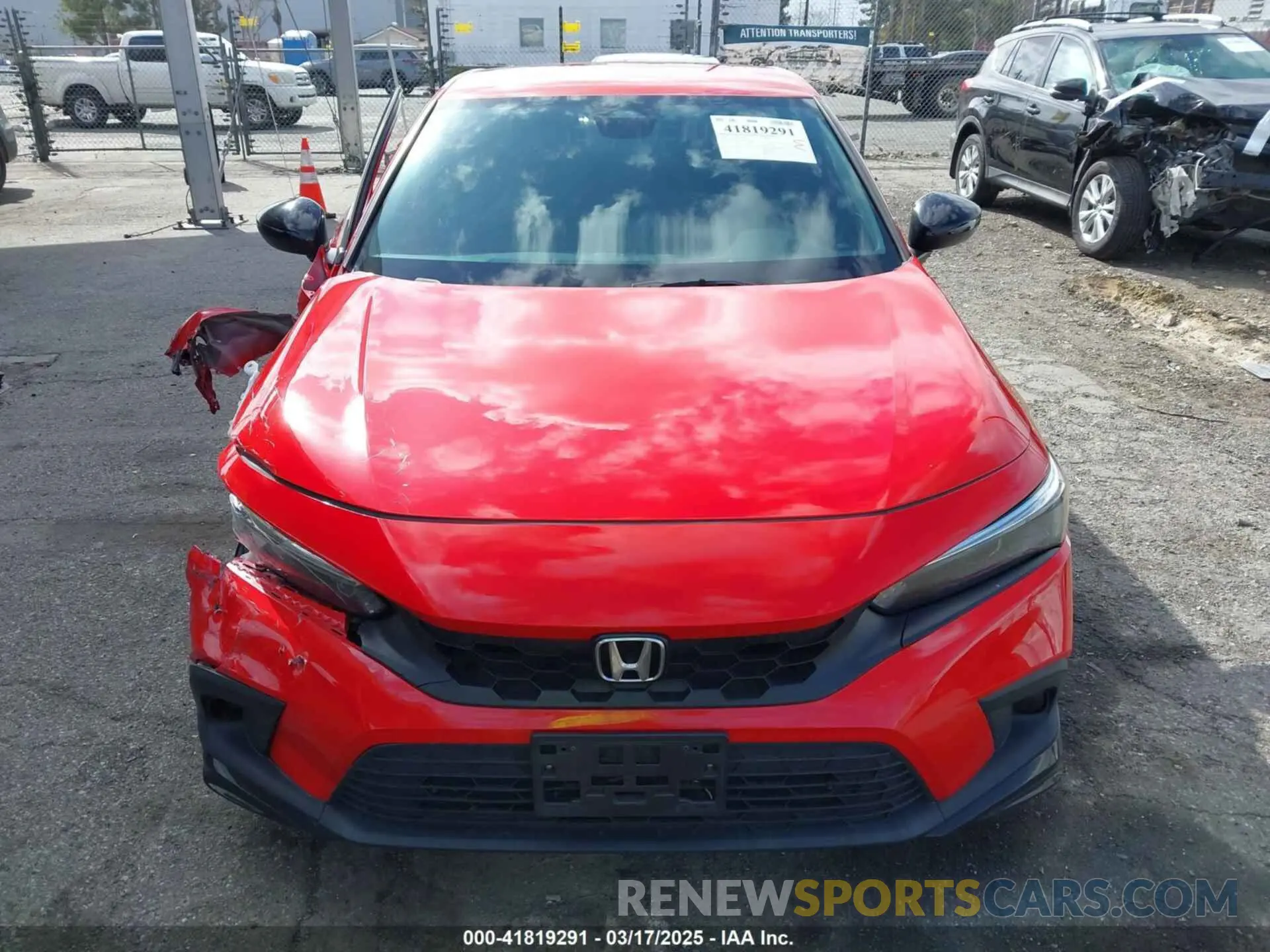 12 fotografías del automóvil dañado 19XFL2H85PE012038 HONDA CIVIC 2023