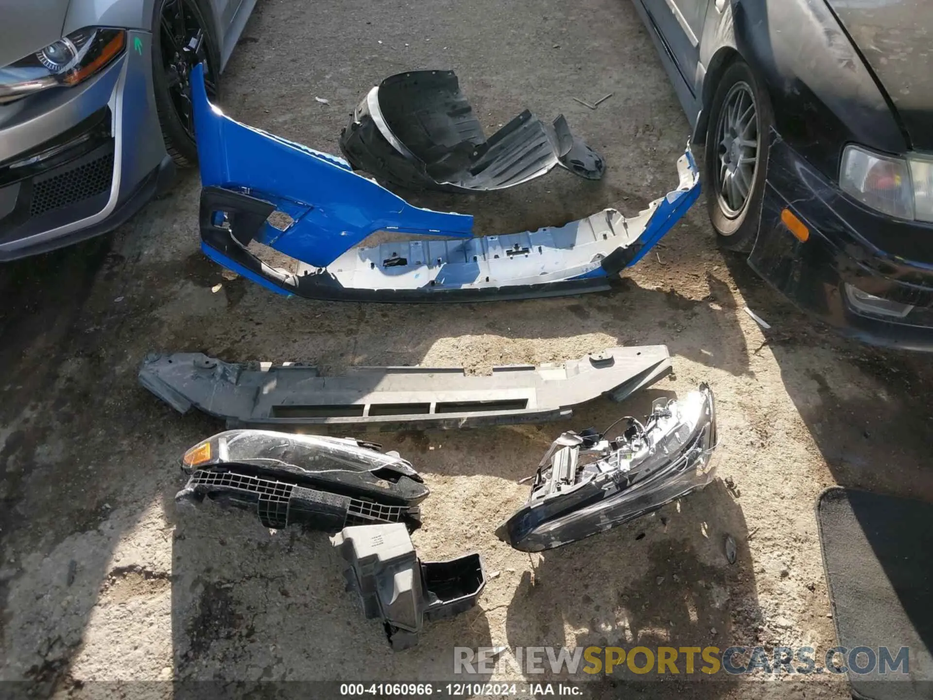 12 fotografías del automóvil dañado 19XFL2H86PE005972 HONDA CIVIC 2023