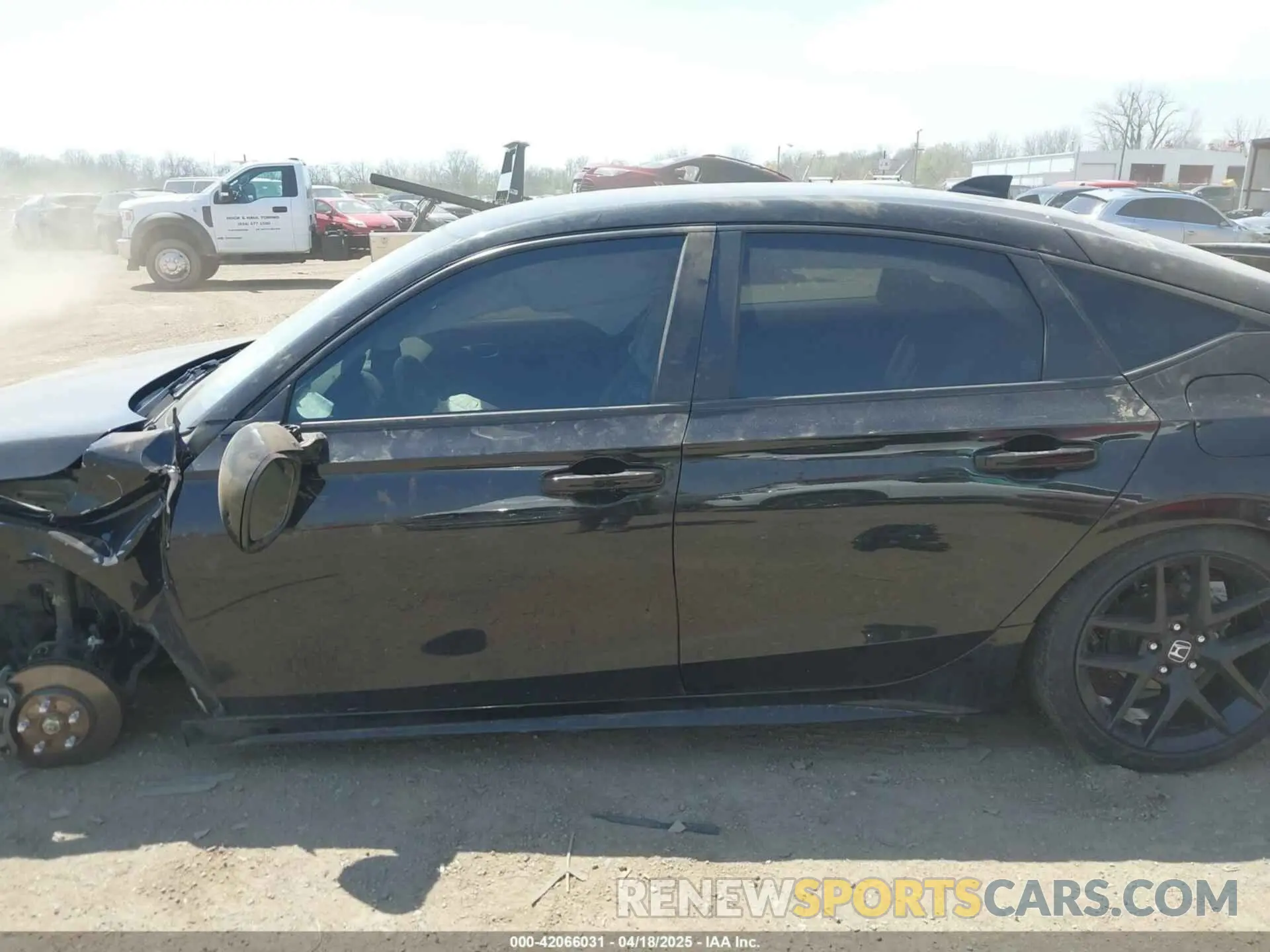 15 fotografías del automóvil dañado 19XFL2H86PE019273 HONDA CIVIC 2023