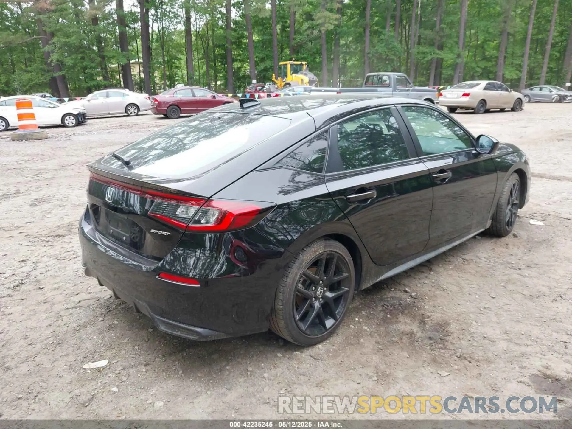 4 fotografías del automóvil dañado 19XFL2H87PE001364 HONDA CIVIC 2023