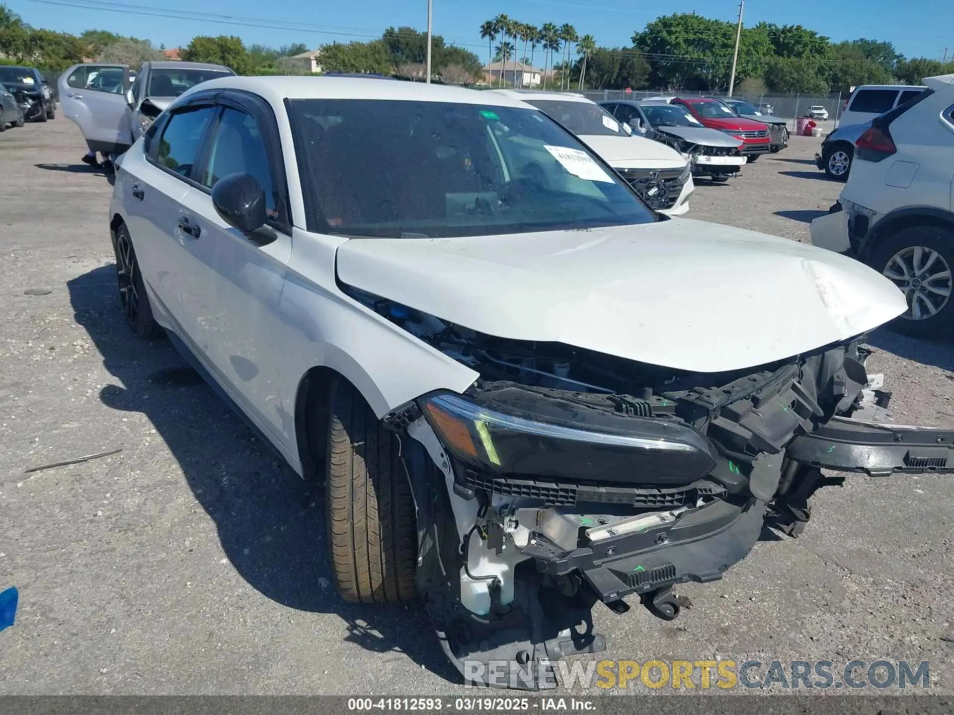 18 fotografías del automóvil dañado 19XFL2H87PE002675 HONDA CIVIC 2023