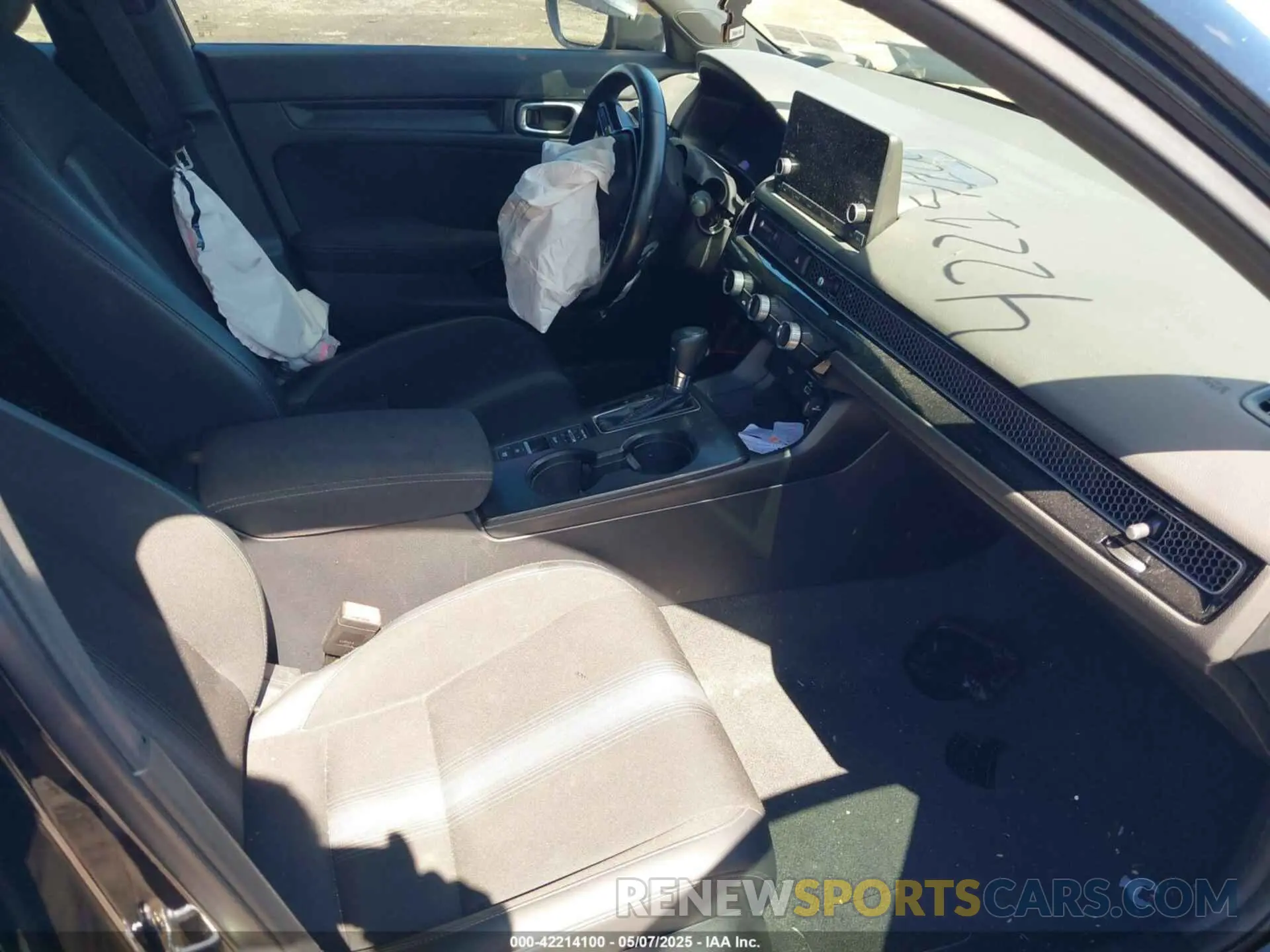 5 fotografías del automóvil dañado 19XFL2H88PE019517 HONDA CIVIC 2023