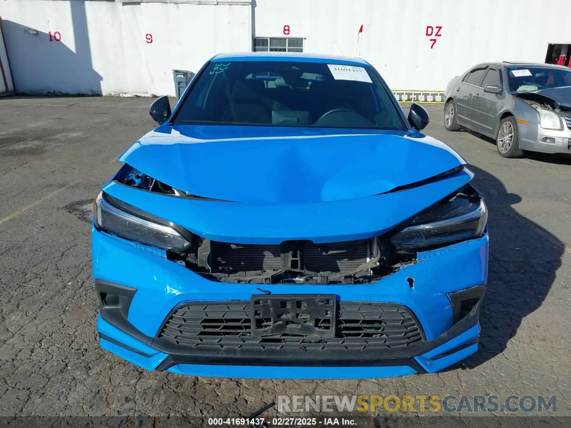 12 fotografías del automóvil dañado 19XFL2H88PE020375 HONDA CIVIC 2023