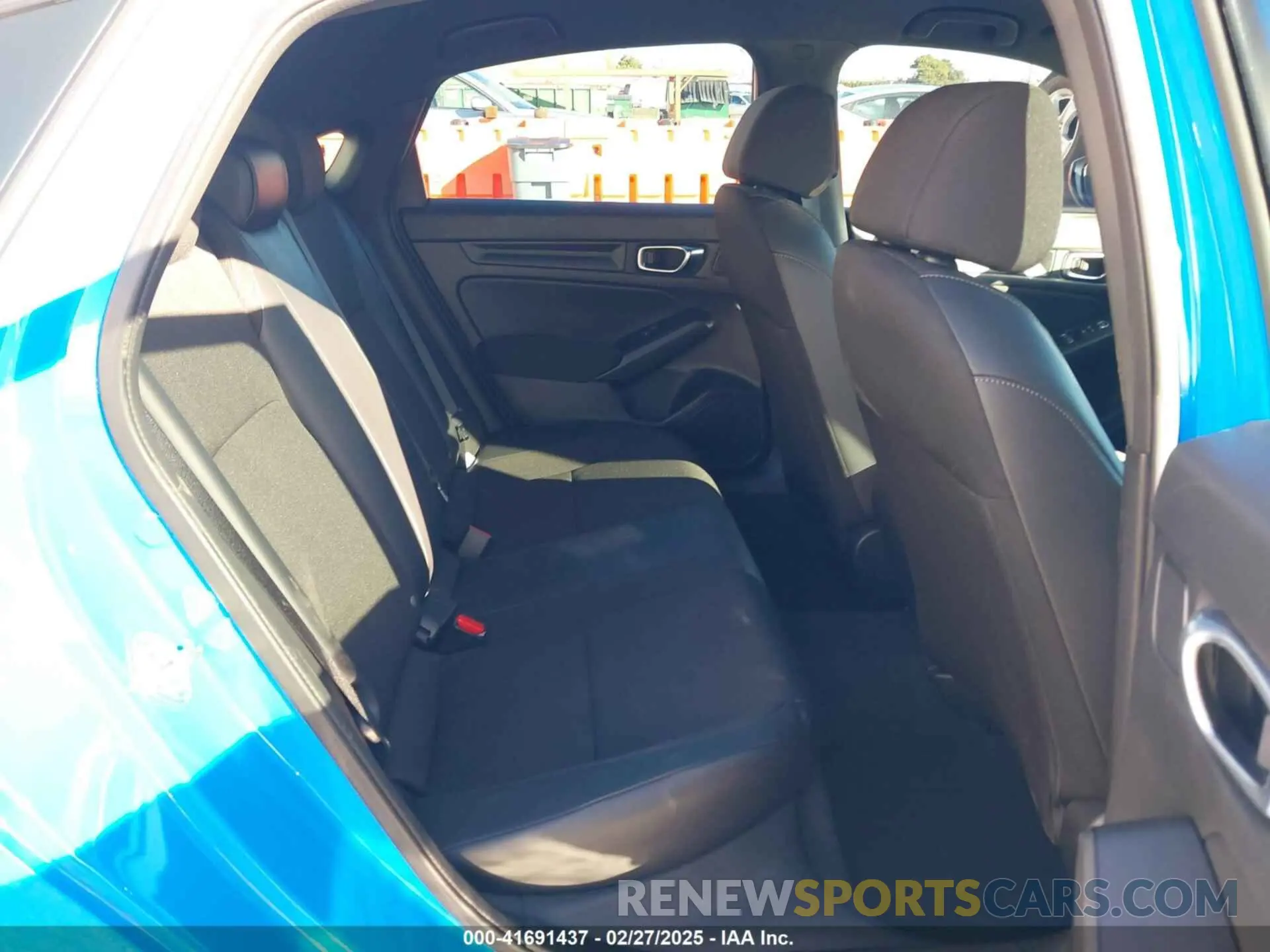 8 fotografías del automóvil dañado 19XFL2H88PE020375 HONDA CIVIC 2023