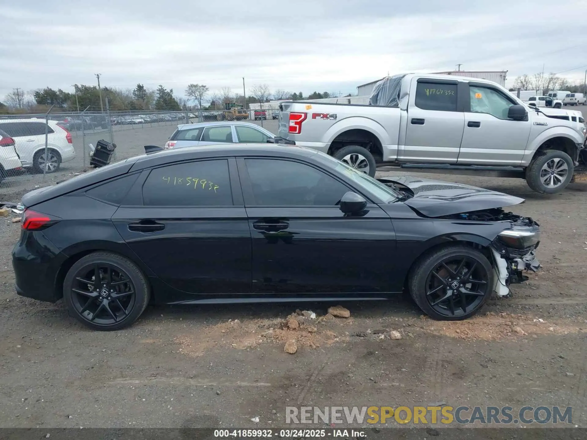 14 fotografías del automóvil dañado 19XFL2H89PE025553 HONDA CIVIC 2023