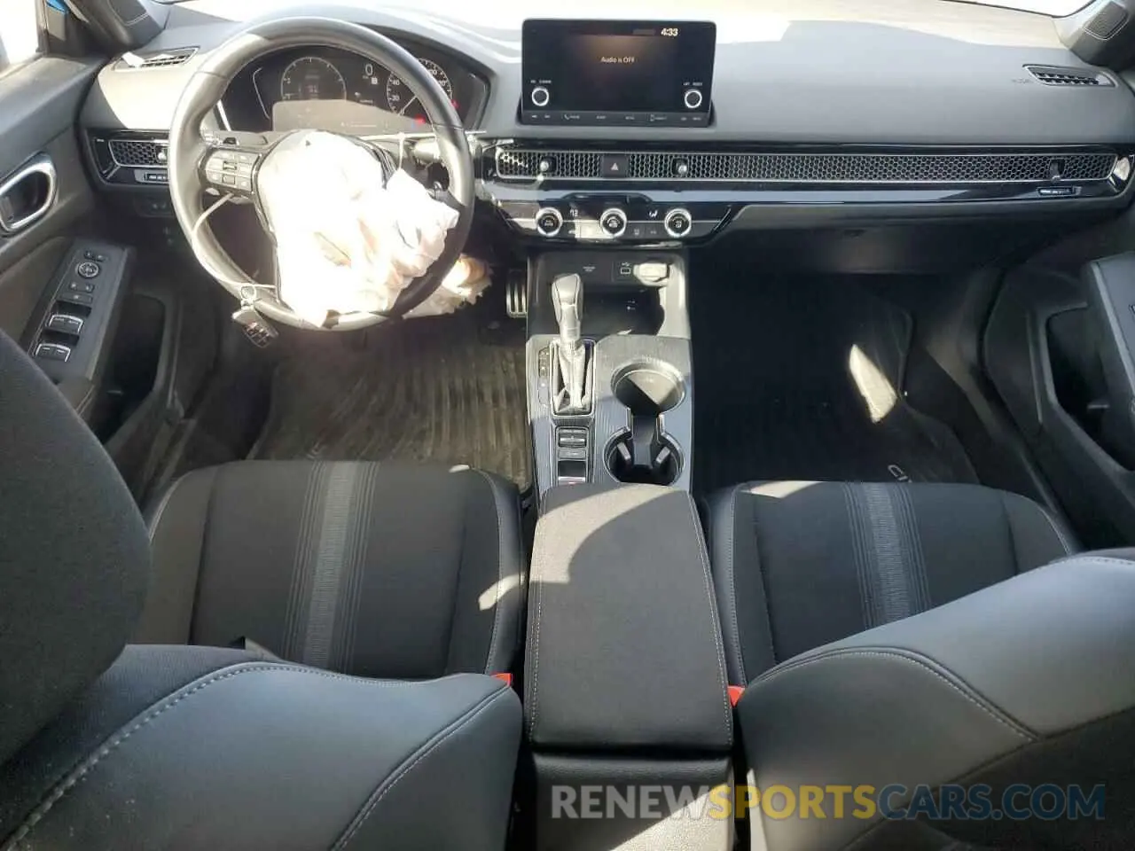8 fotografías del automóvil dañado 19XFL2H8XPE000855 HONDA CIVIC 2023