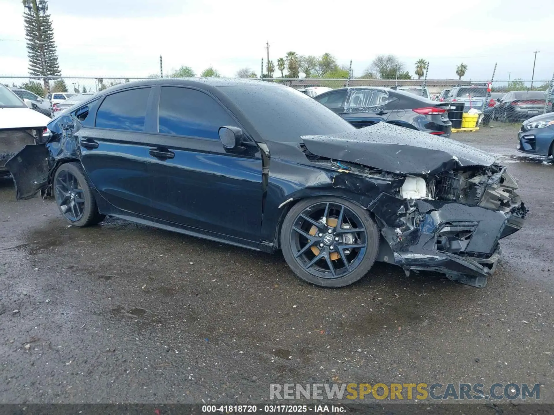 14 fotografías del automóvil dañado 19XFL2H8XPE020359 HONDA CIVIC 2023