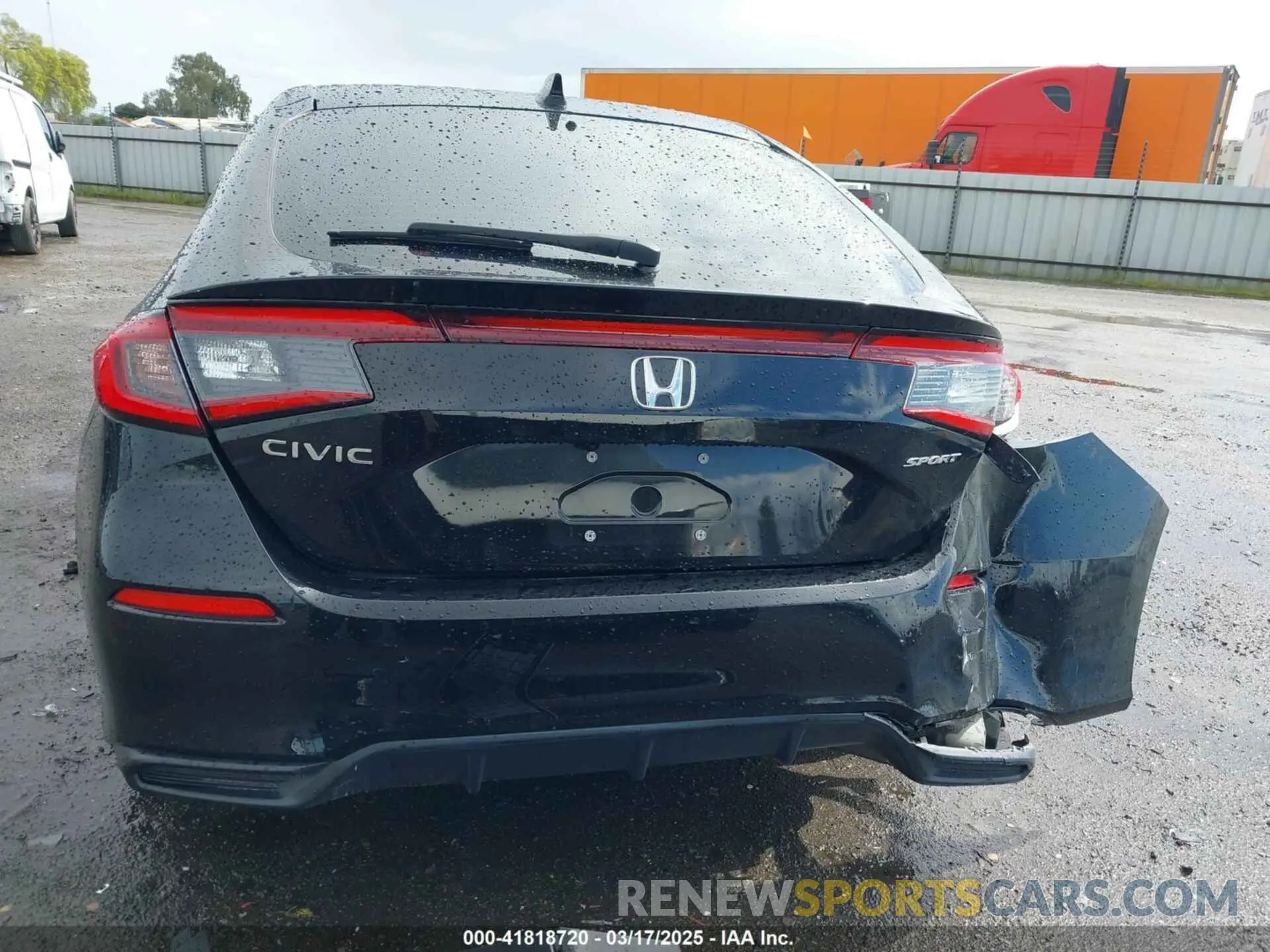 17 fotografías del automóvil dañado 19XFL2H8XPE020359 HONDA CIVIC 2023