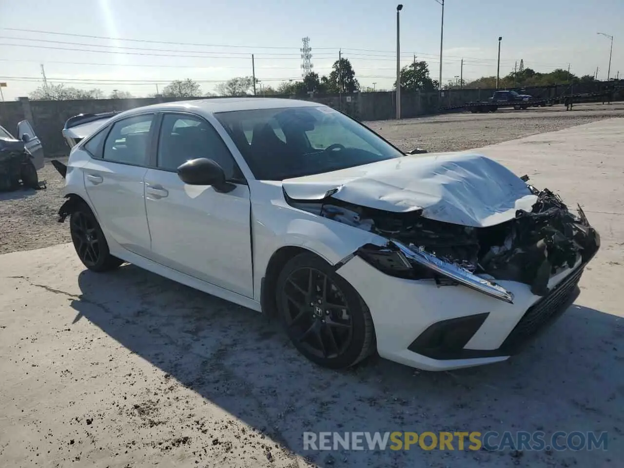 4 fotografías del automóvil dañado 2HGFE1E51PH475198 HONDA CIVIC 2023