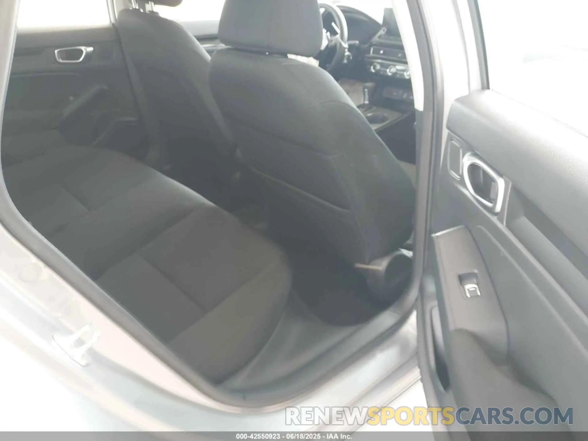 8 fotografías del automóvil dañado 2HGFE1F71PH321171 HONDA CIVIC 2023