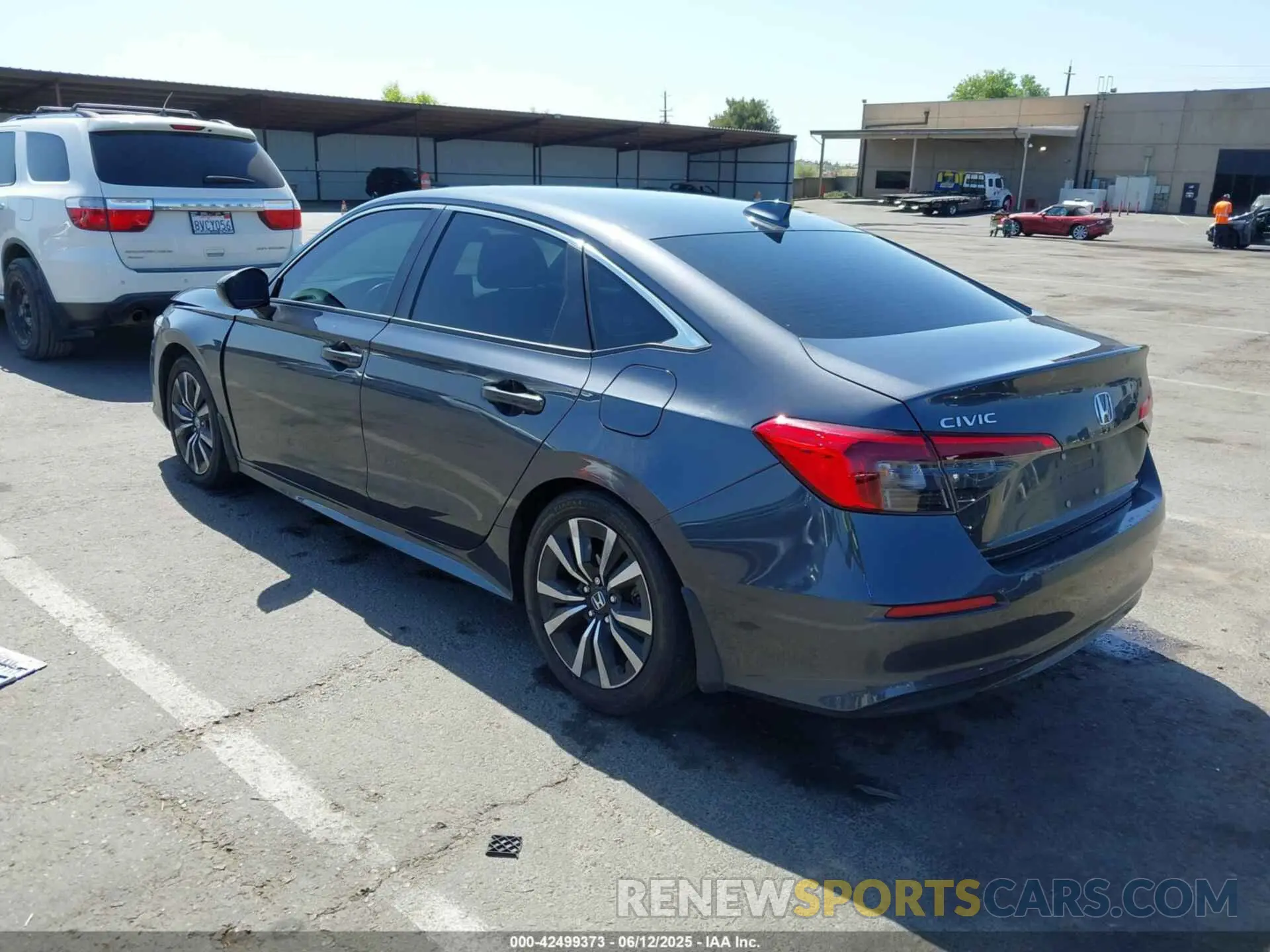 3 fotografías del automóvil dañado 2HGFE1F74PH323979 HONDA CIVIC 2023