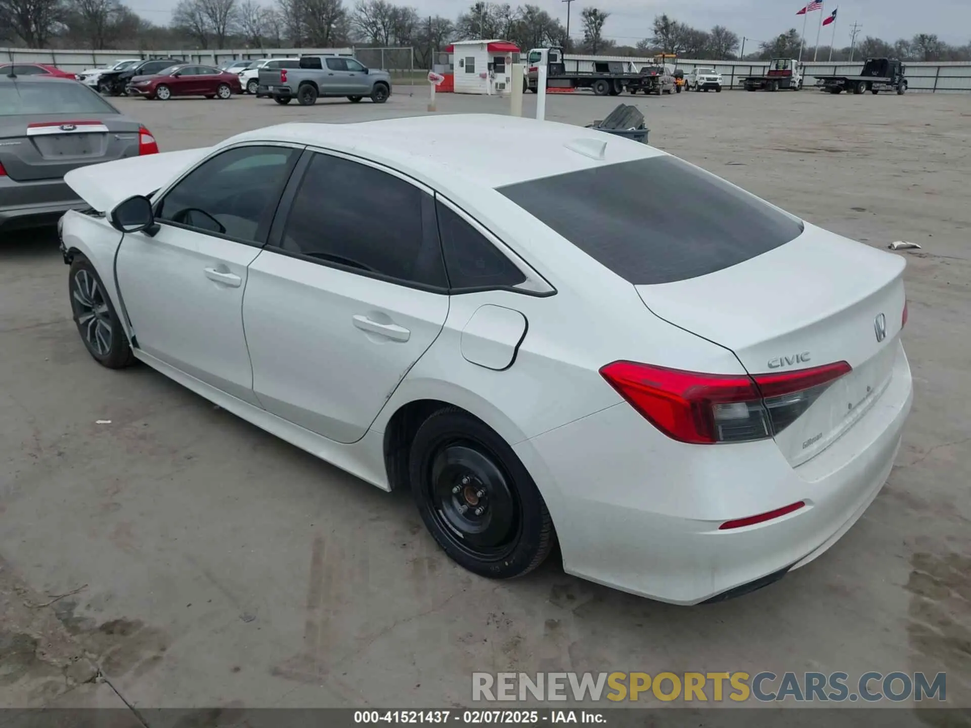 3 fotografías del automóvil dañado 2HGFE1F75PH302767 HONDA CIVIC 2023