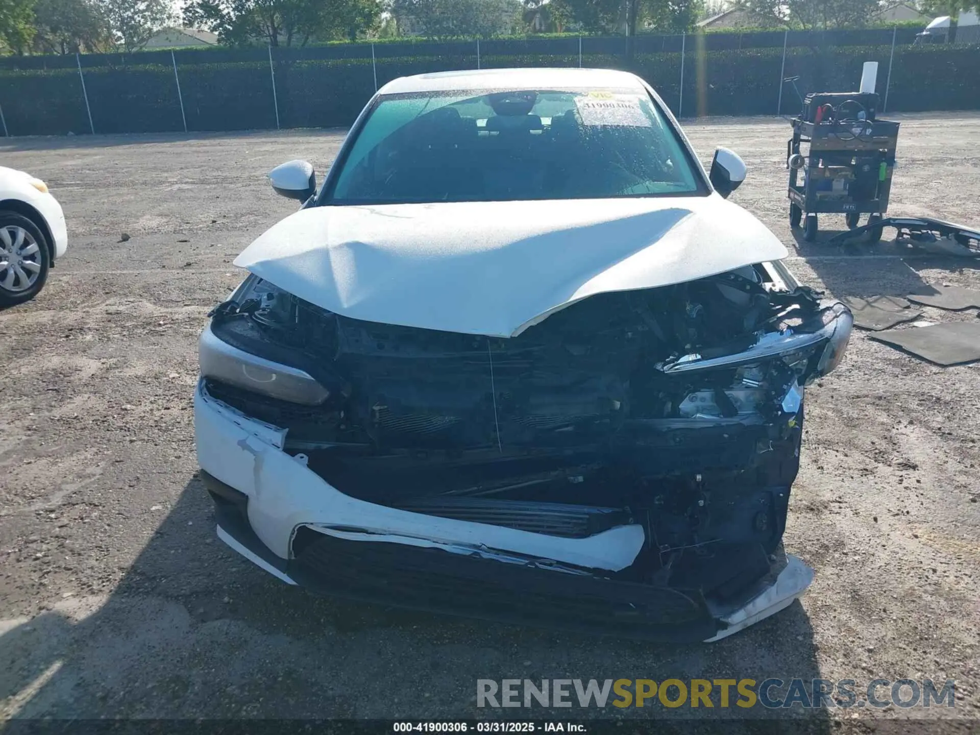 13 fotografías del automóvil dañado 2HGFE1F75PH325241 HONDA CIVIC 2023