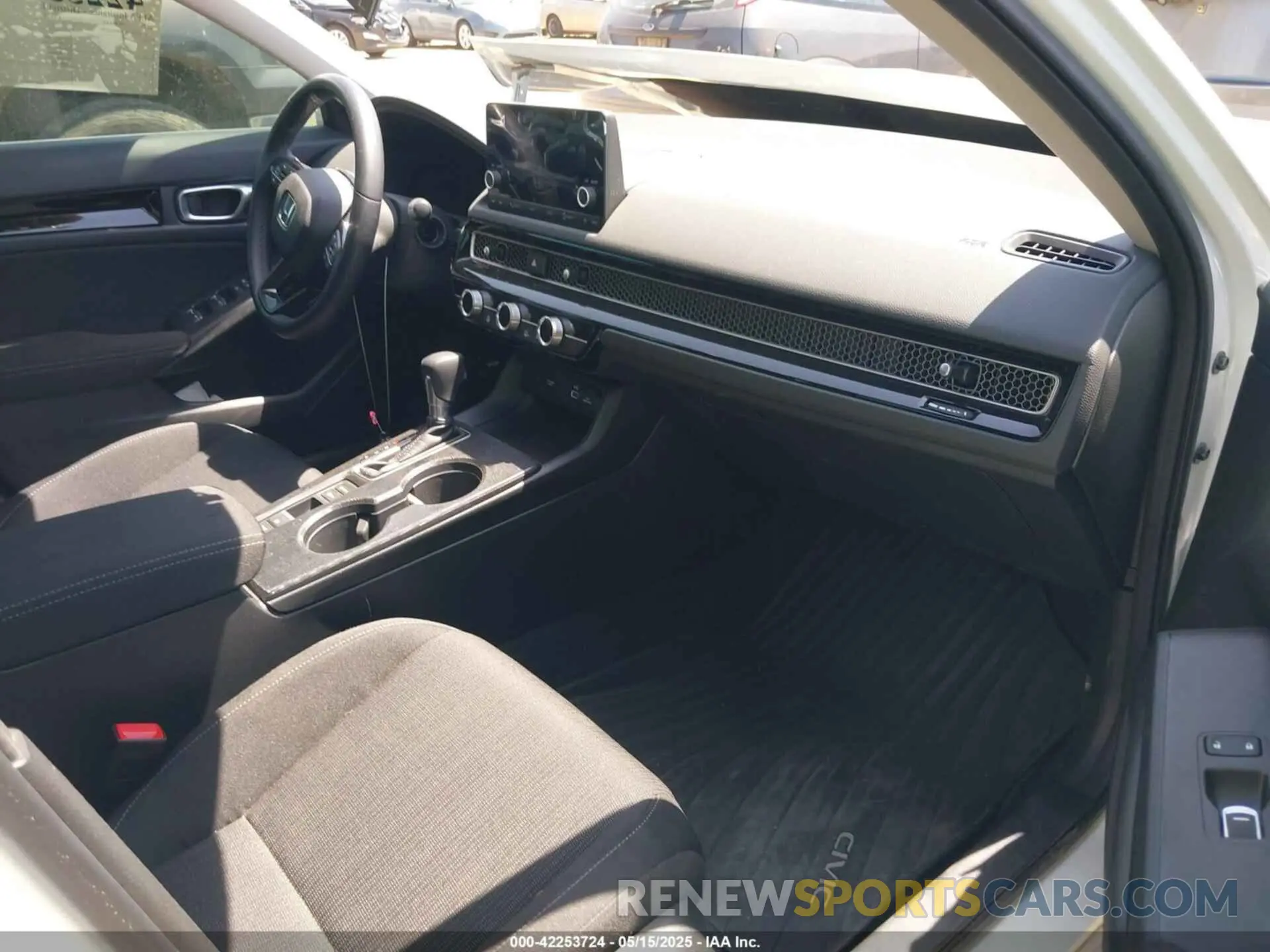 5 fotografías del automóvil dañado 2HGFE1F76PH324177 HONDA CIVIC 2023