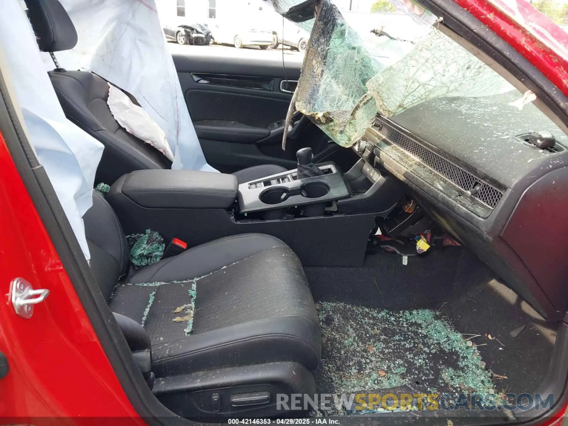 5 fotografías del automóvil dañado 2HGFE1F90PH309059 HONDA CIVIC 2023