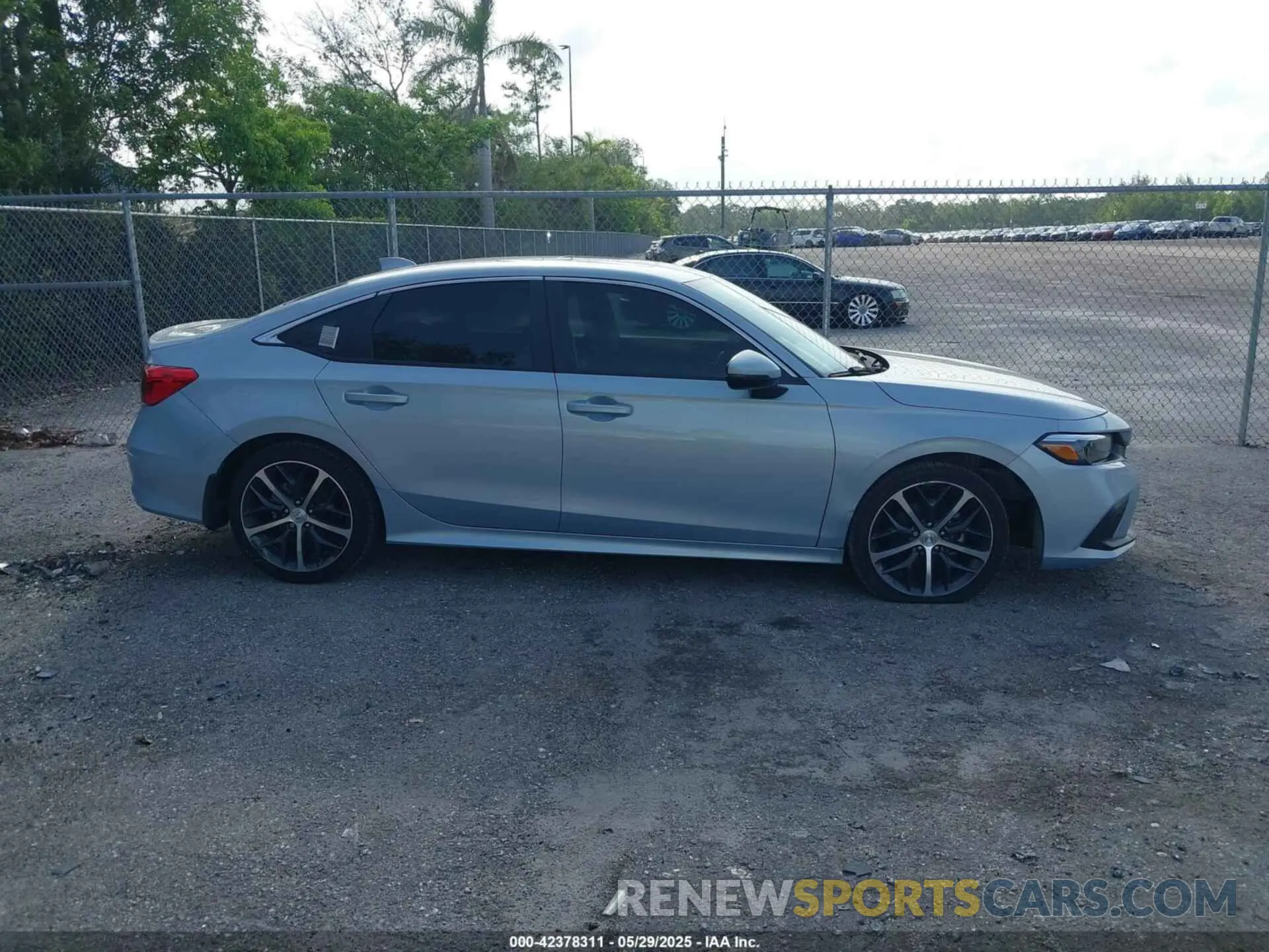 14 fotografías del automóvil dañado 2HGFE1F91PH305053 HONDA CIVIC 2023