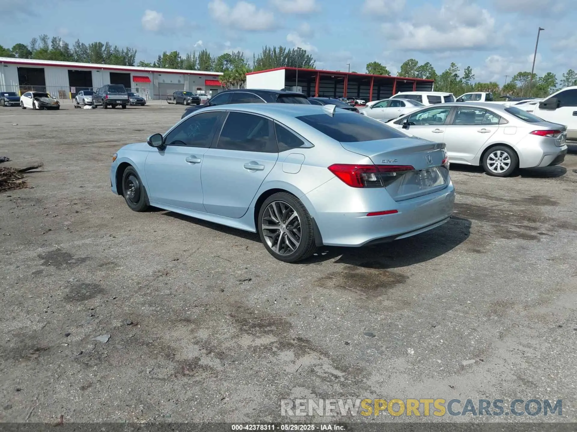3 fotografías del automóvil dañado 2HGFE1F91PH305053 HONDA CIVIC 2023