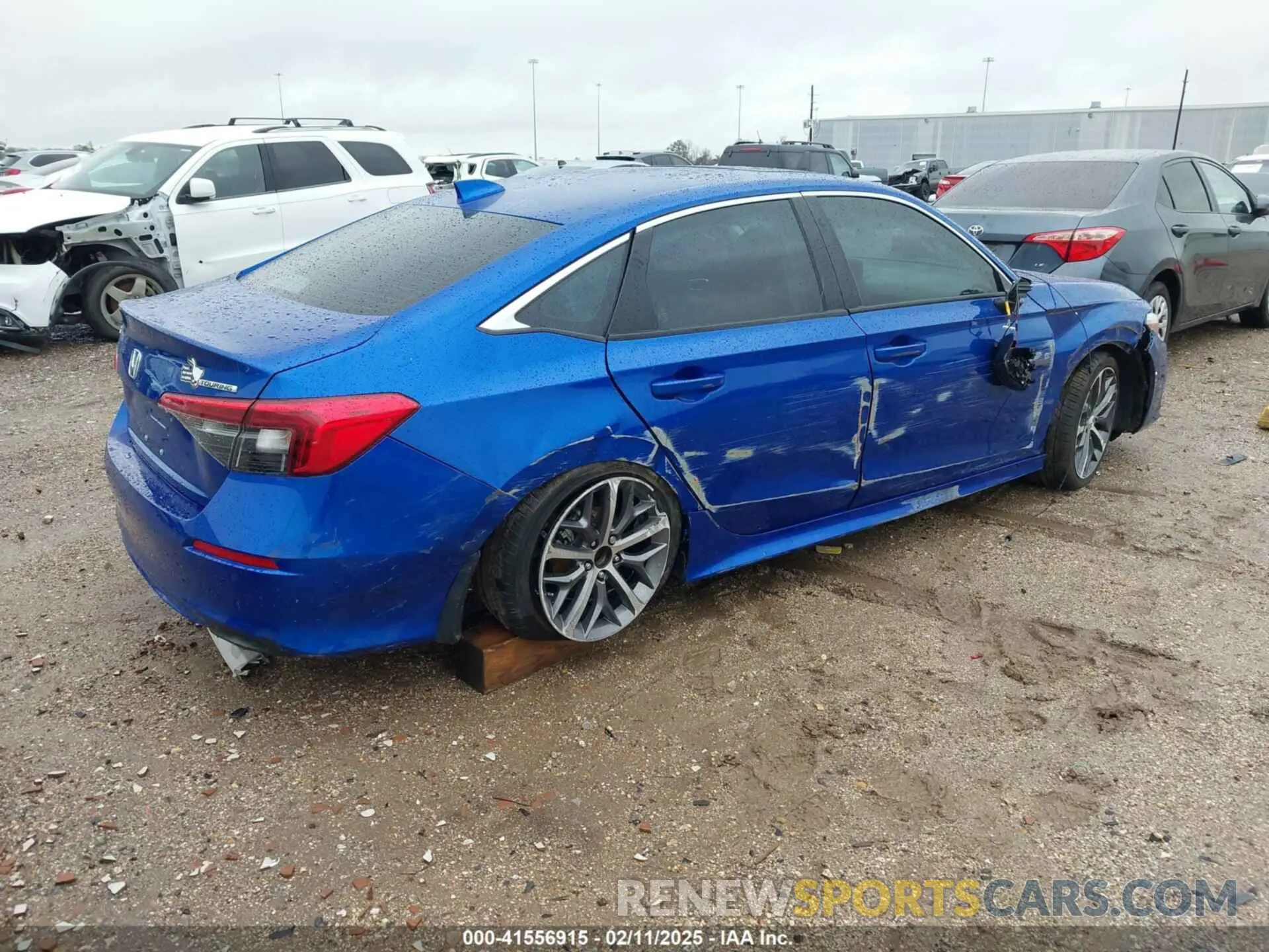 4 fotografías del automóvil dañado 2HGFE1F92PH317695 HONDA CIVIC 2023