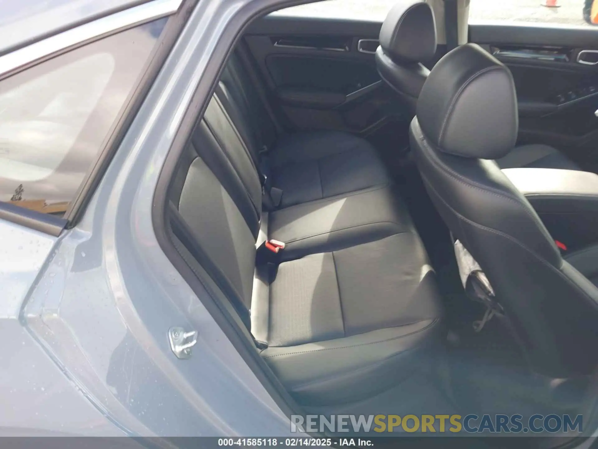 8 fotografías del automóvil dañado 2HGFE1F94PH300428 HONDA CIVIC 2023