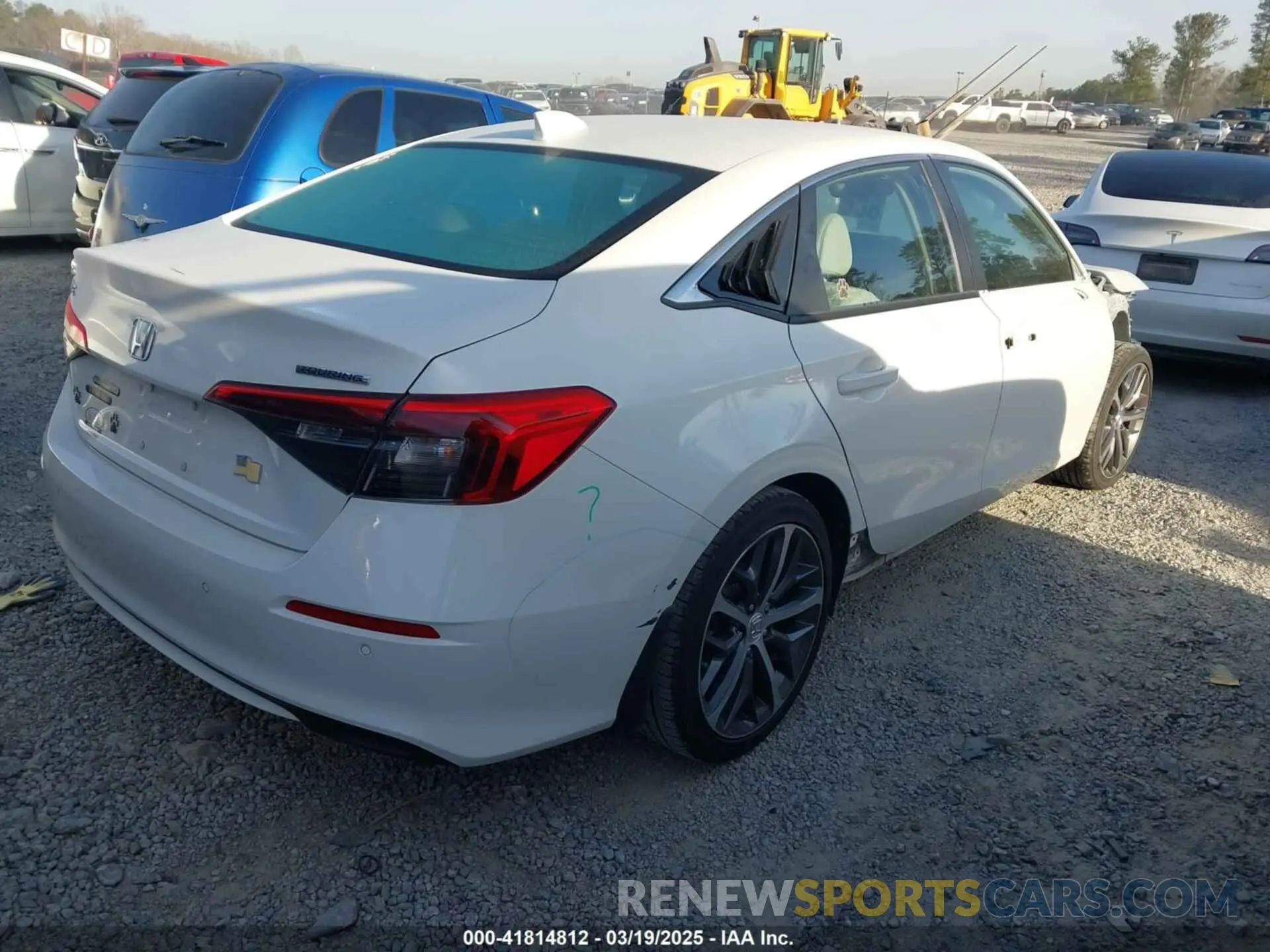 4 fotografías del automóvil dañado 2HGFE1F9XPH313328 HONDA CIVIC 2023