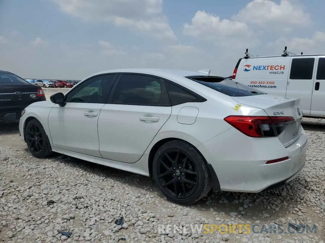 2 fotografías del automóvil dañado 2HGFE2F50PH504730 HONDA CIVIC 2023