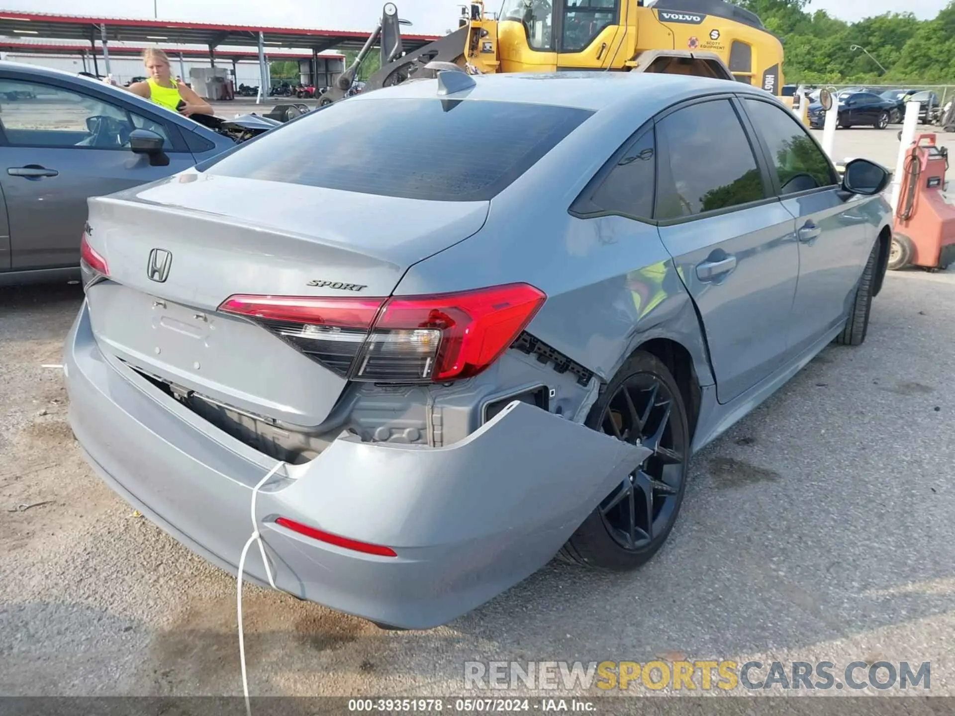 4 fotografías del automóvil dañado 2HGFE2F50PH513931 HONDA CIVIC 2023