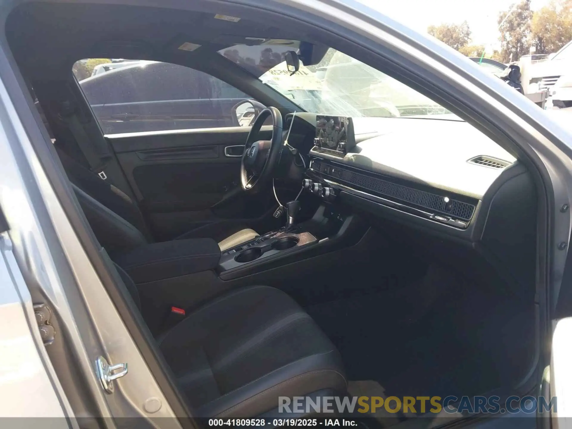 5 fotografías del automóvil dañado 2HGFE2F50PH521494 HONDA CIVIC 2023