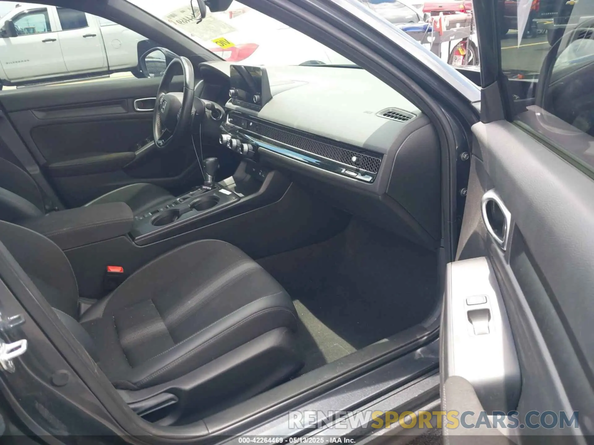5 fotografías del automóvil dañado 2HGFE2F51PH561518 HONDA CIVIC 2023
