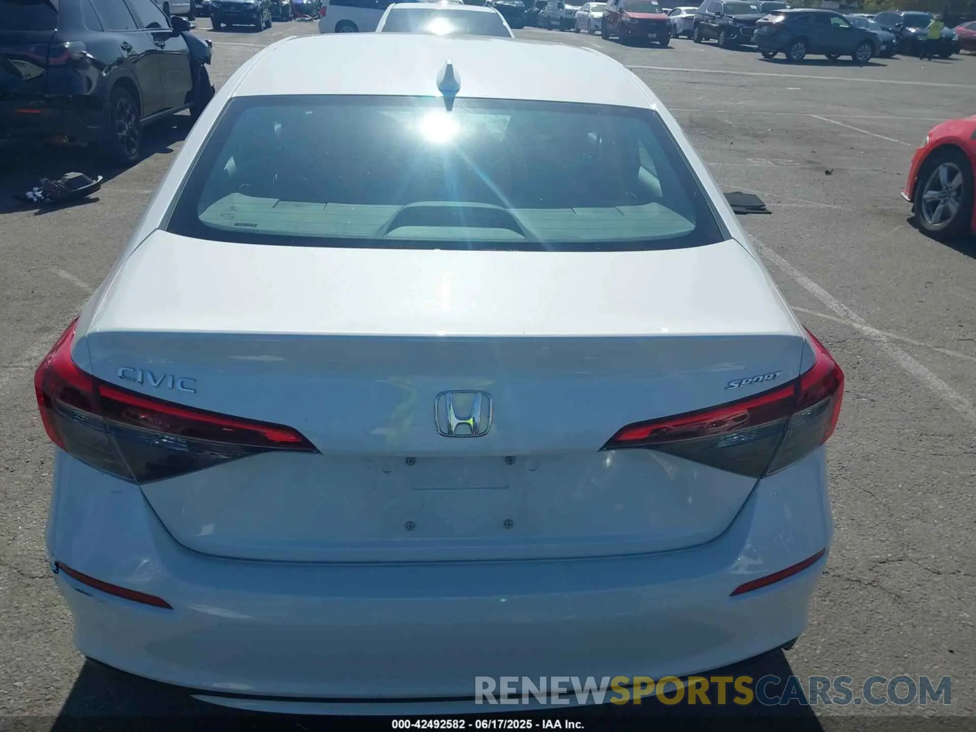 16 fotografías del automóvil dañado 2HGFE2F51PH563060 HONDA CIVIC 2023