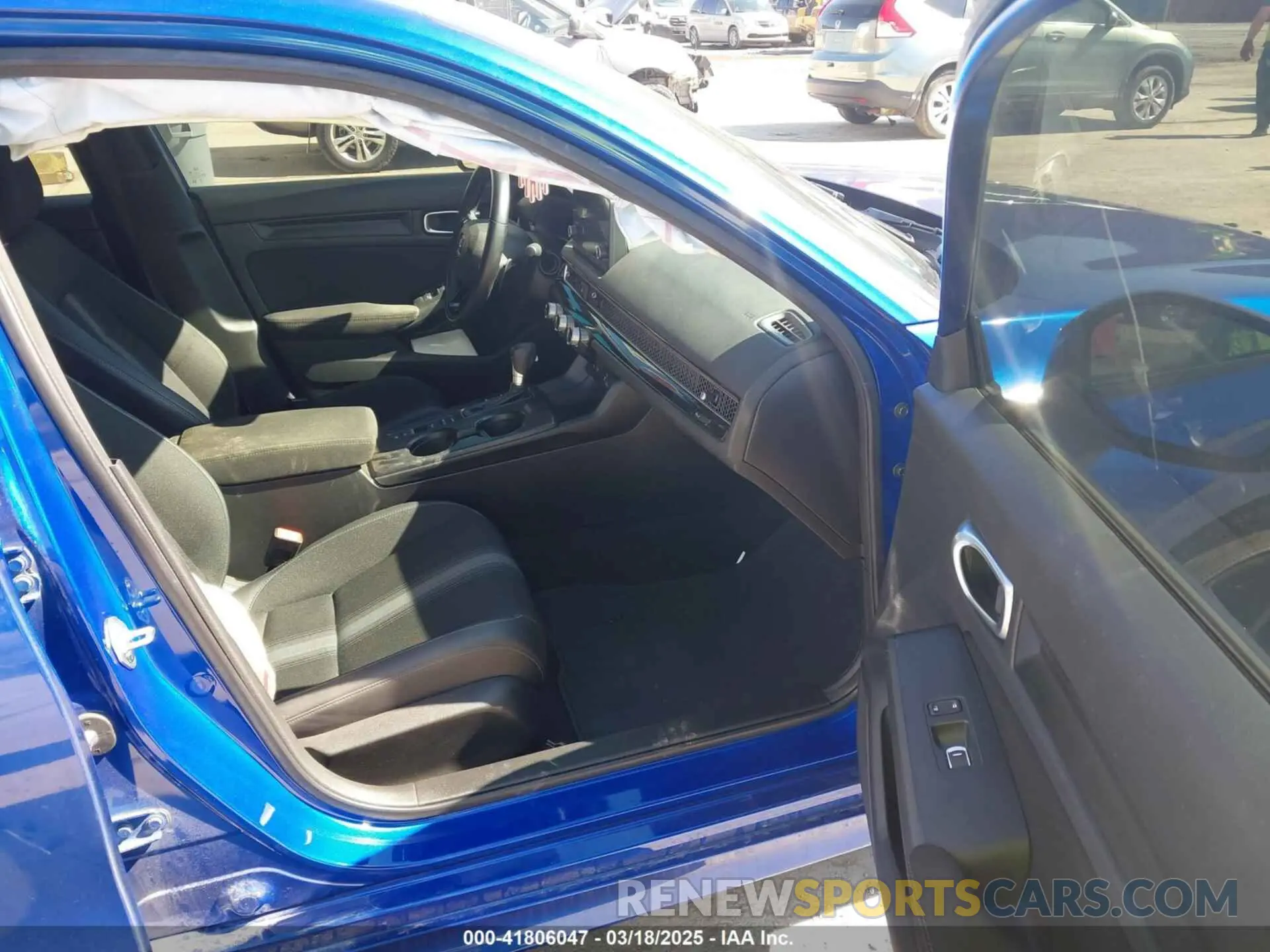 5 fotografías del automóvil dañado 2HGFE2F53PH543991 HONDA CIVIC 2023
