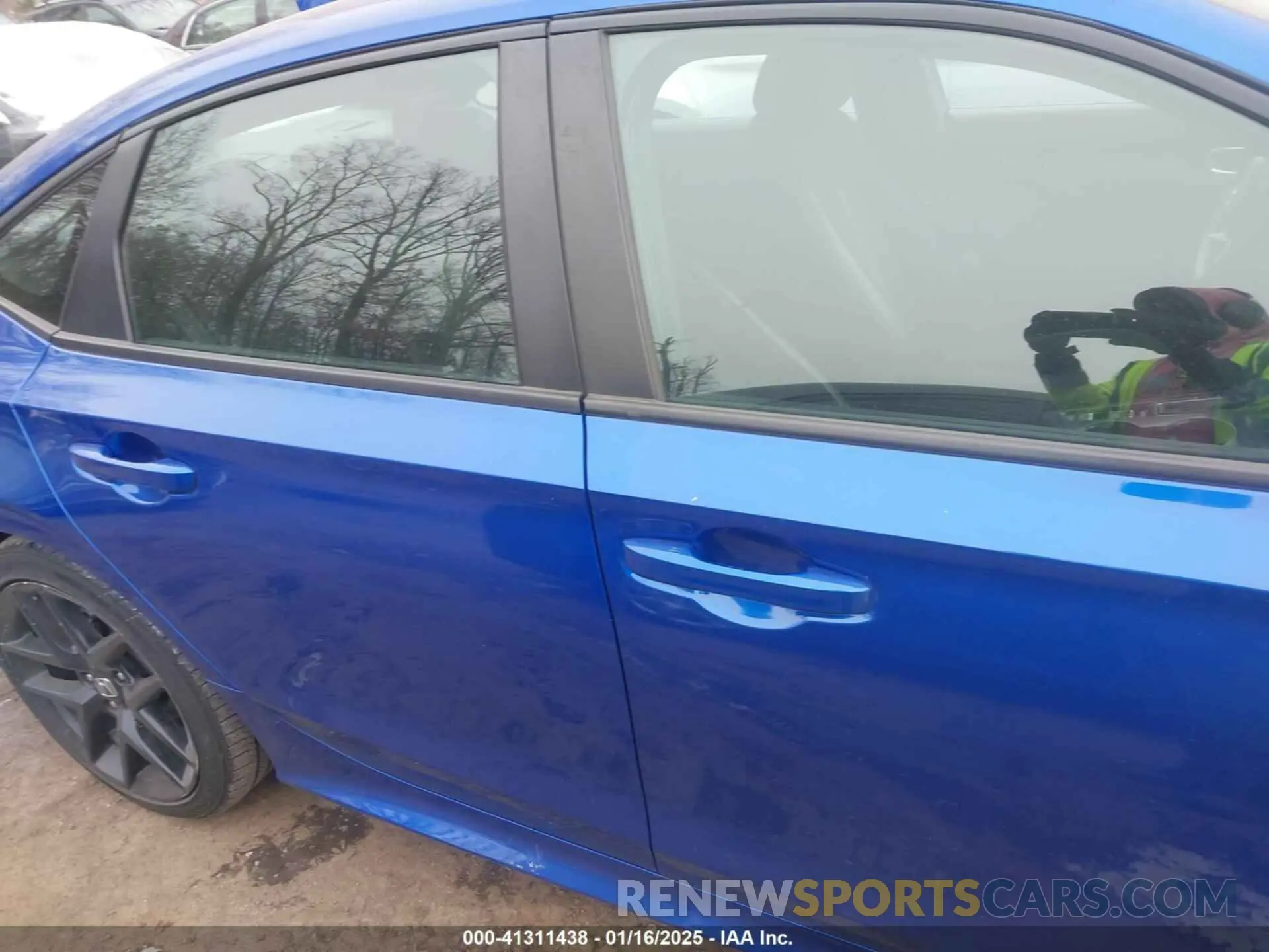 13 fotografías del automóvil dañado 2HGFE2F54PH528335 HONDA CIVIC 2023