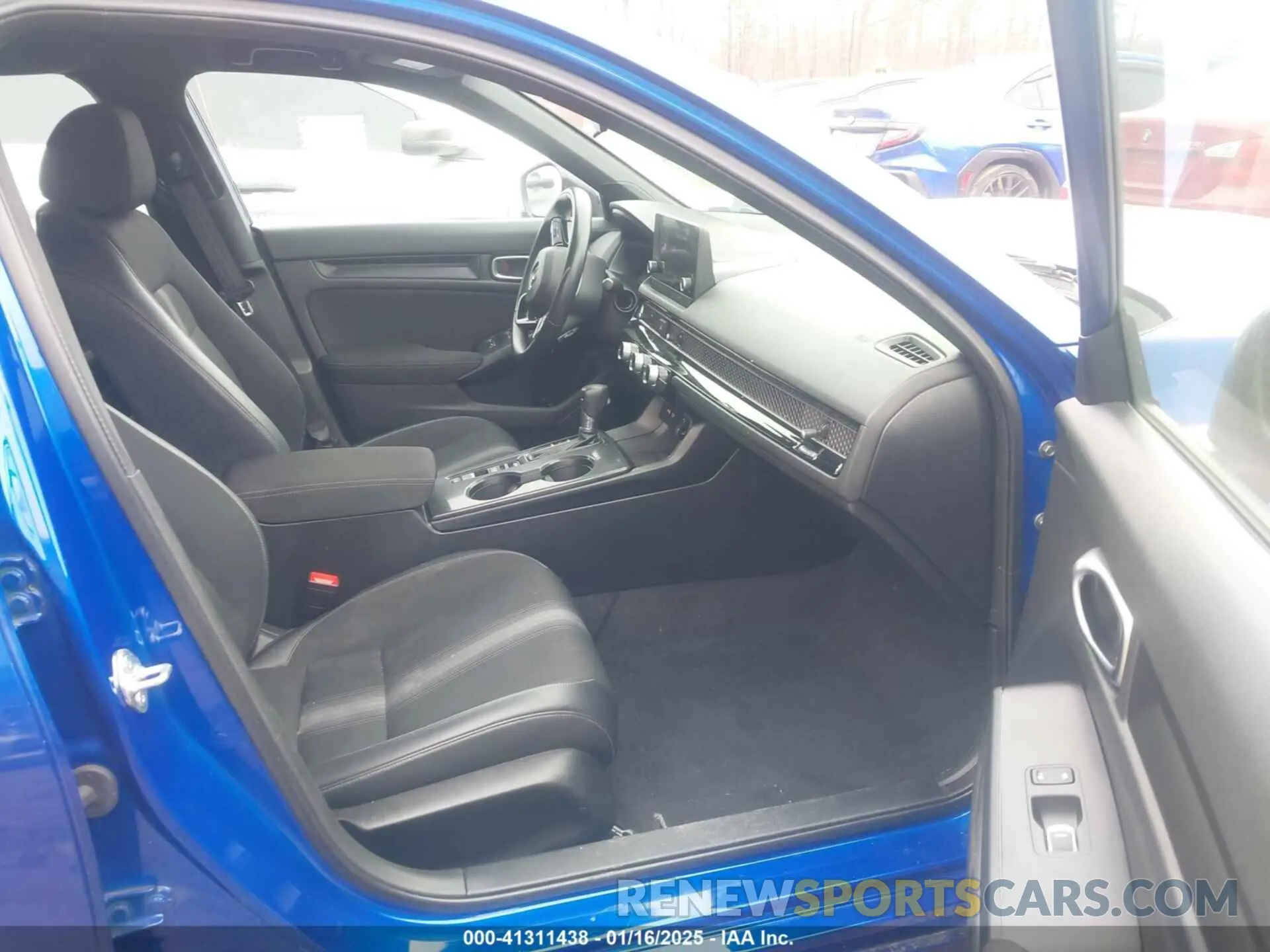 5 fotografías del automóvil dañado 2HGFE2F54PH528335 HONDA CIVIC 2023