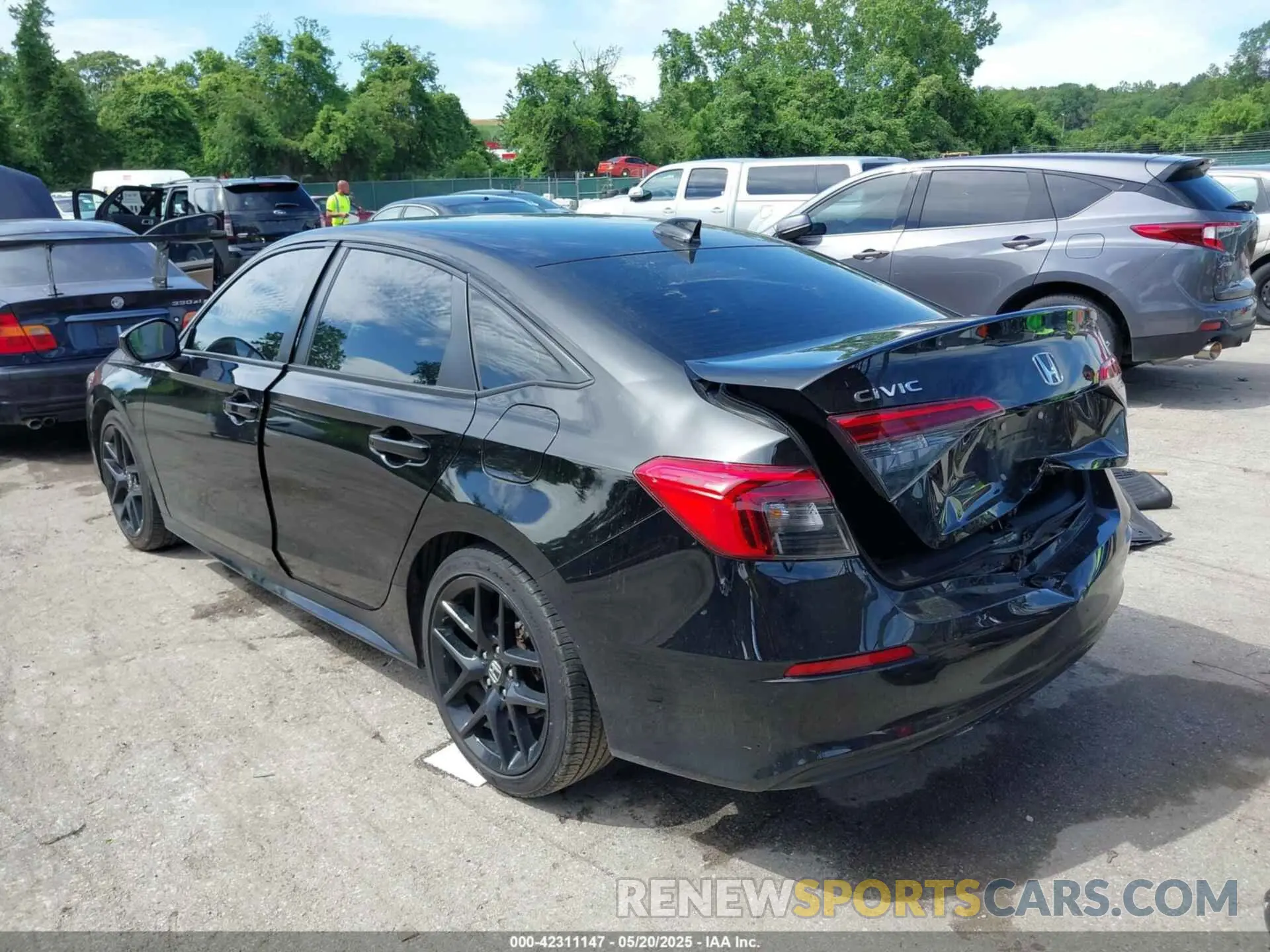 3 fotografías del automóvil dañado 2HGFE2F54PH558774 HONDA CIVIC 2023