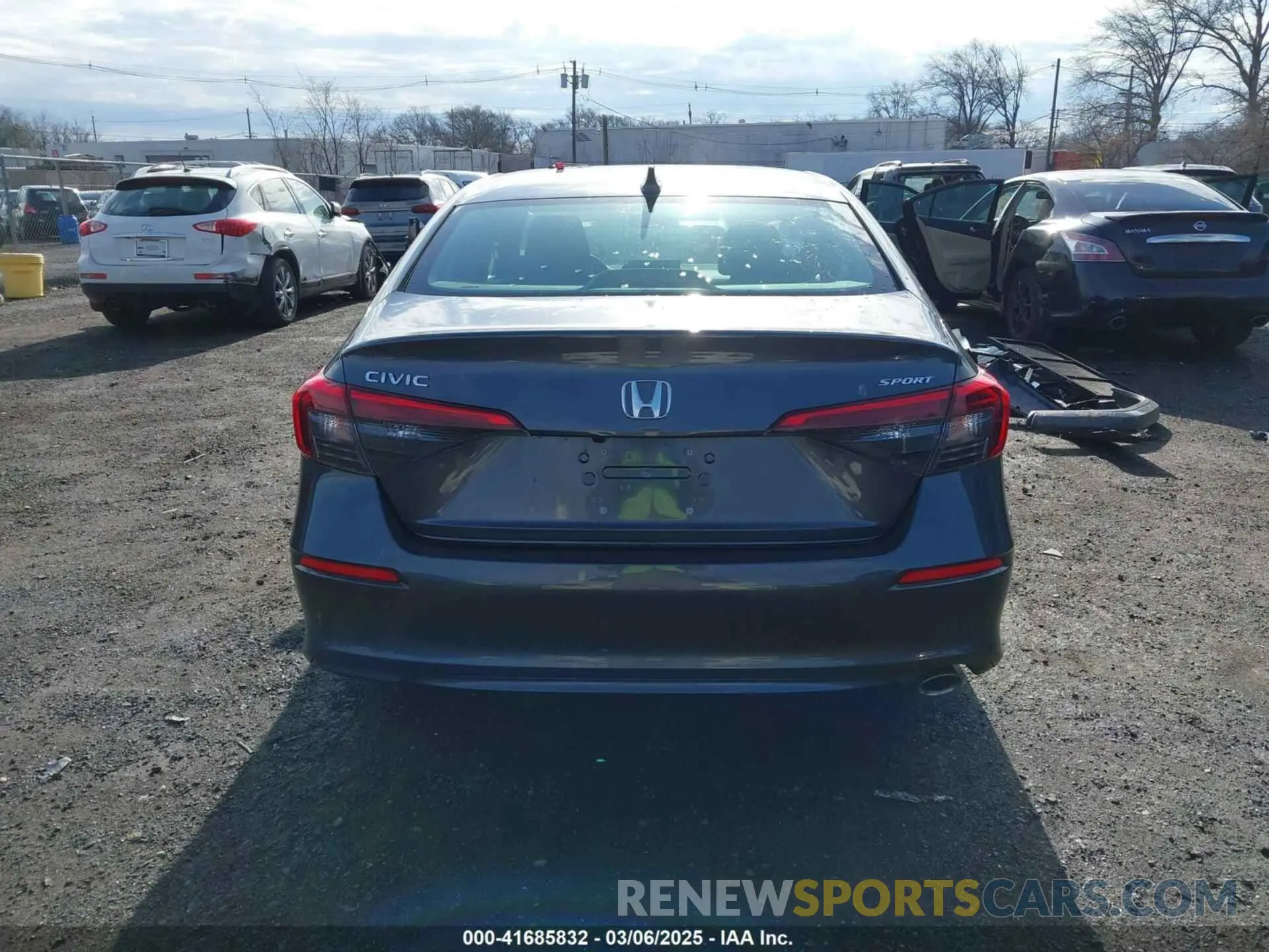 17 fotografías del automóvil dañado 2HGFE2F54PH572092 HONDA CIVIC 2023