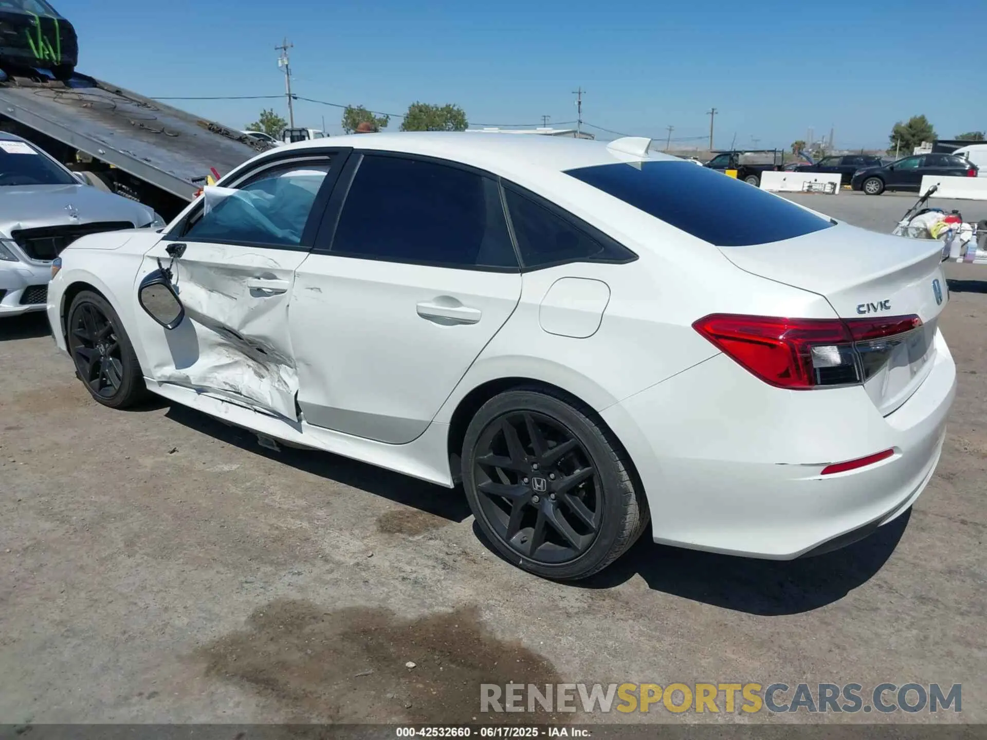 3 fotografías del automóvil dañado 2HGFE2F55PH519398 HONDA CIVIC 2023