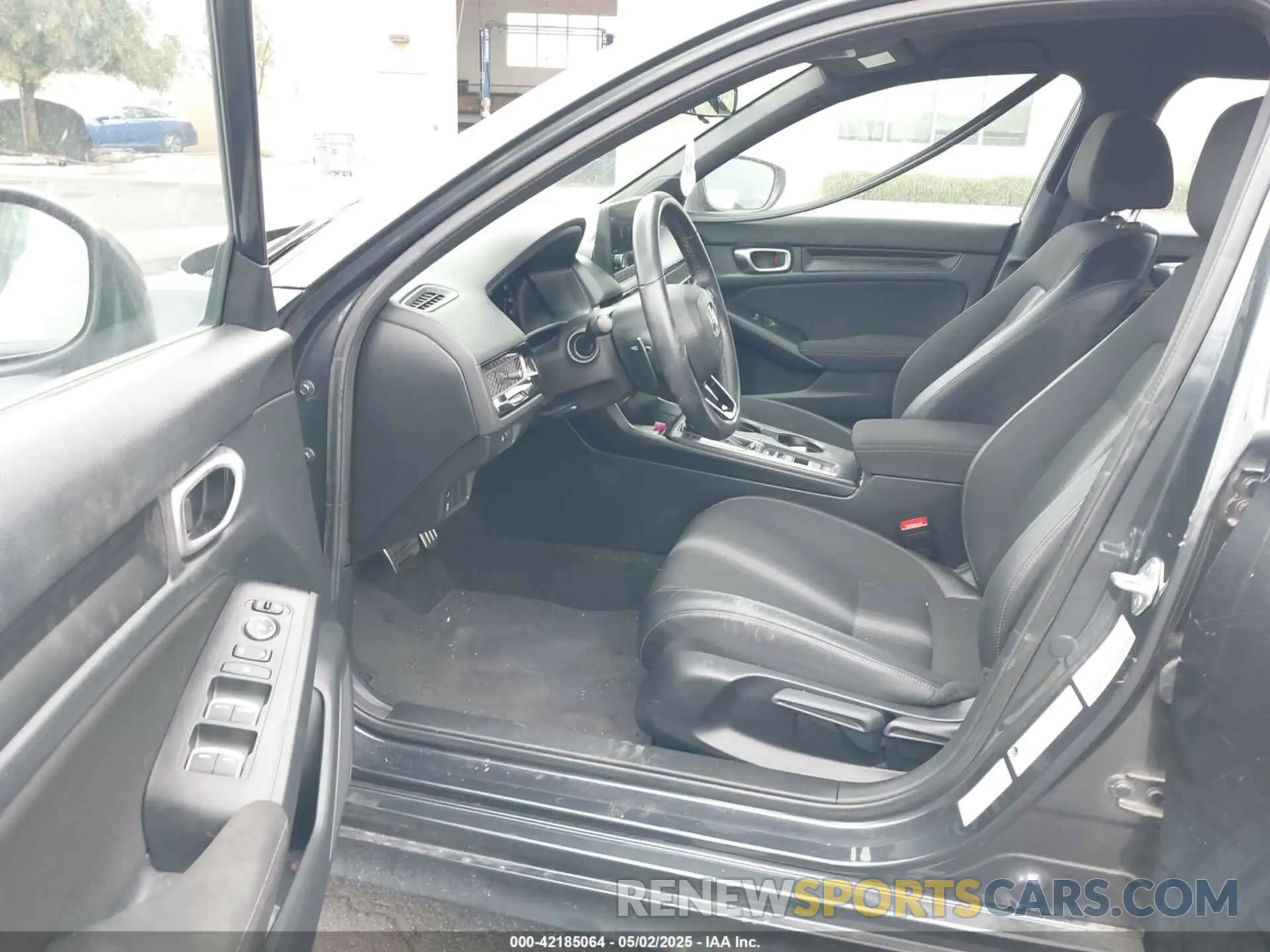 5 fotografías del automóvil dañado 2HGFE2F55PH565880 HONDA CIVIC 2023