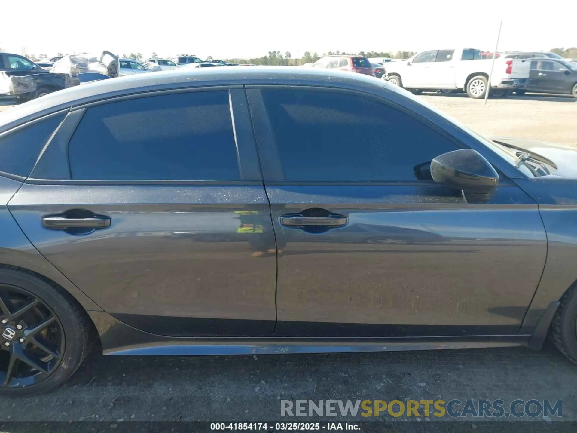 13 fotografías del automóvil dañado 2HGFE2F56PH503825 HONDA CIVIC 2023