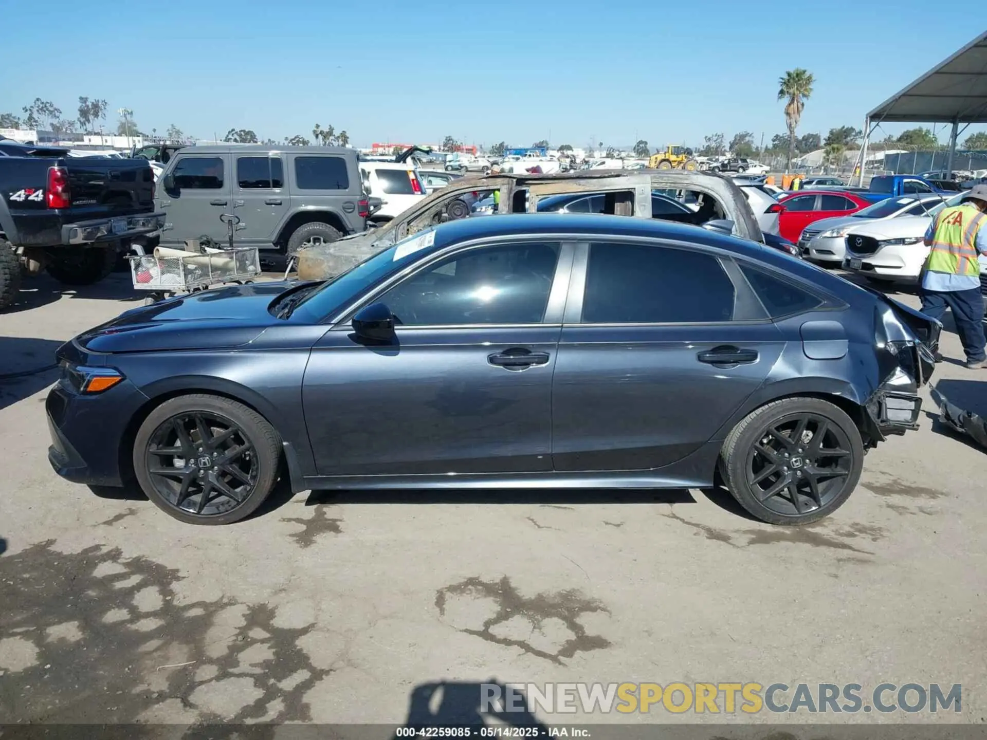 15 fotografías del automóvil dañado 2HGFE2F56PH521662 HONDA CIVIC 2023
