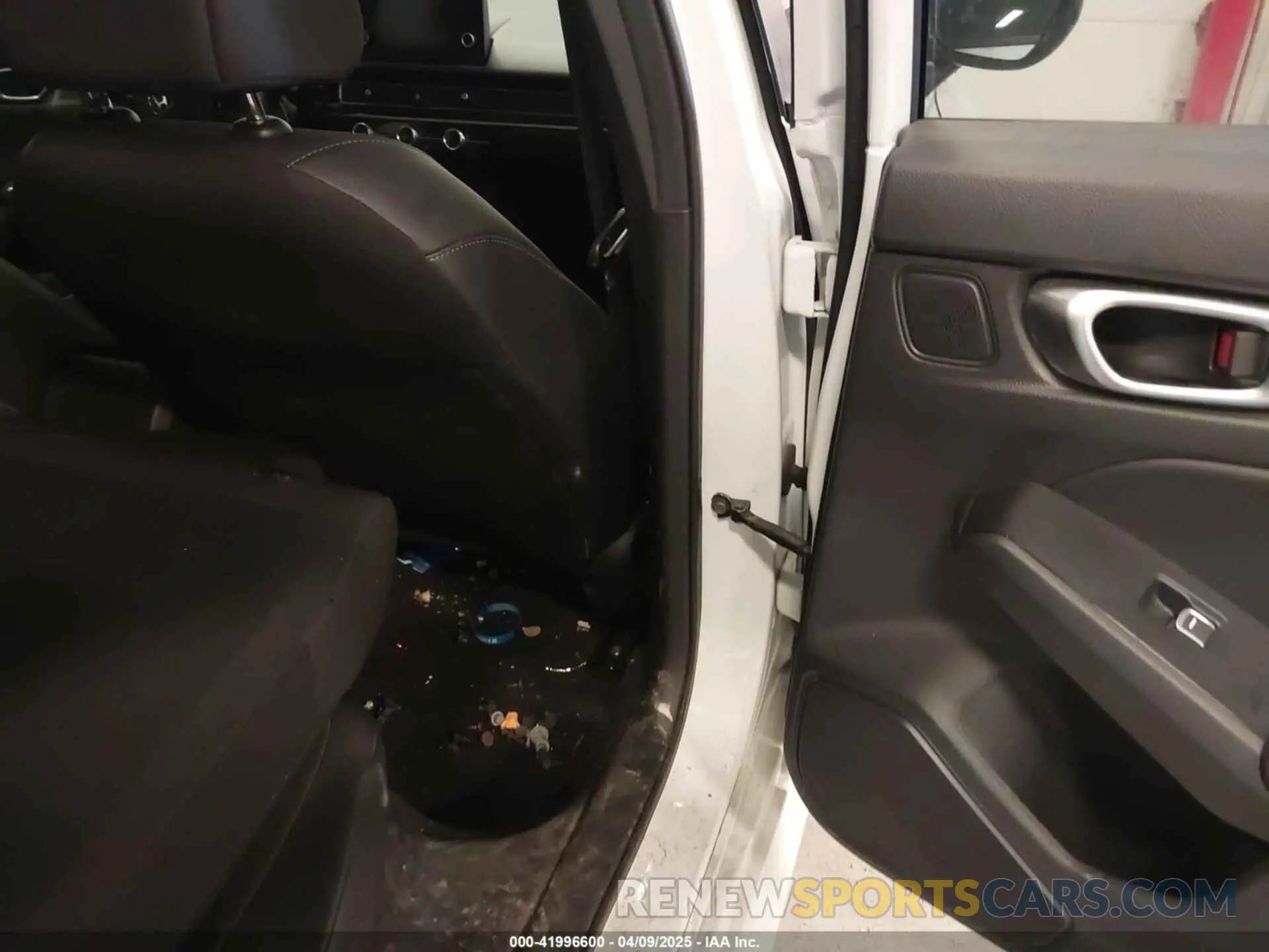 8 fotografías del automóvil dañado 2HGFE2F57PH558638 HONDA CIVIC 2023