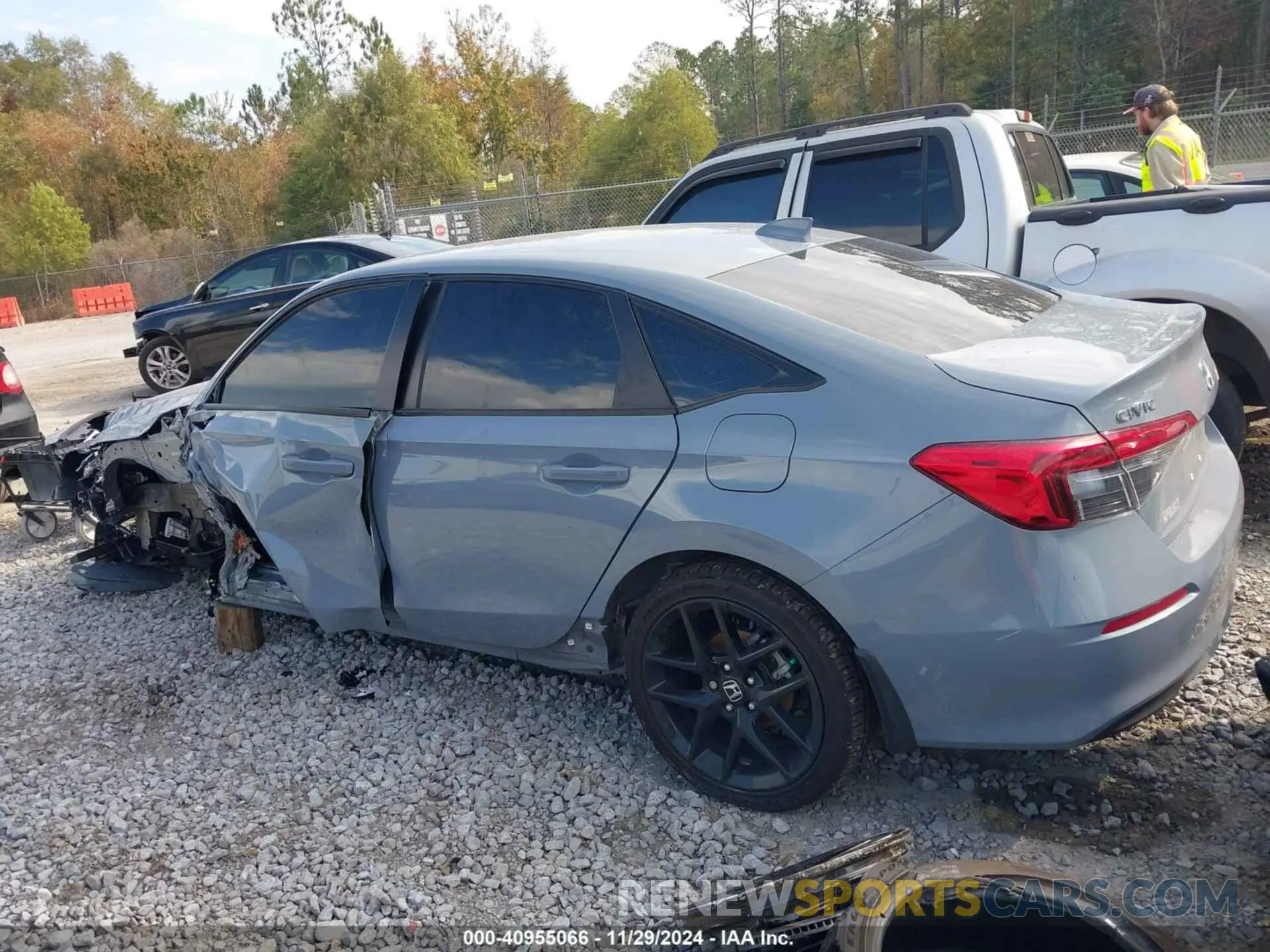 15 fotografías del automóvil dañado 2HGFE2F59PH570256 HONDA CIVIC 2023