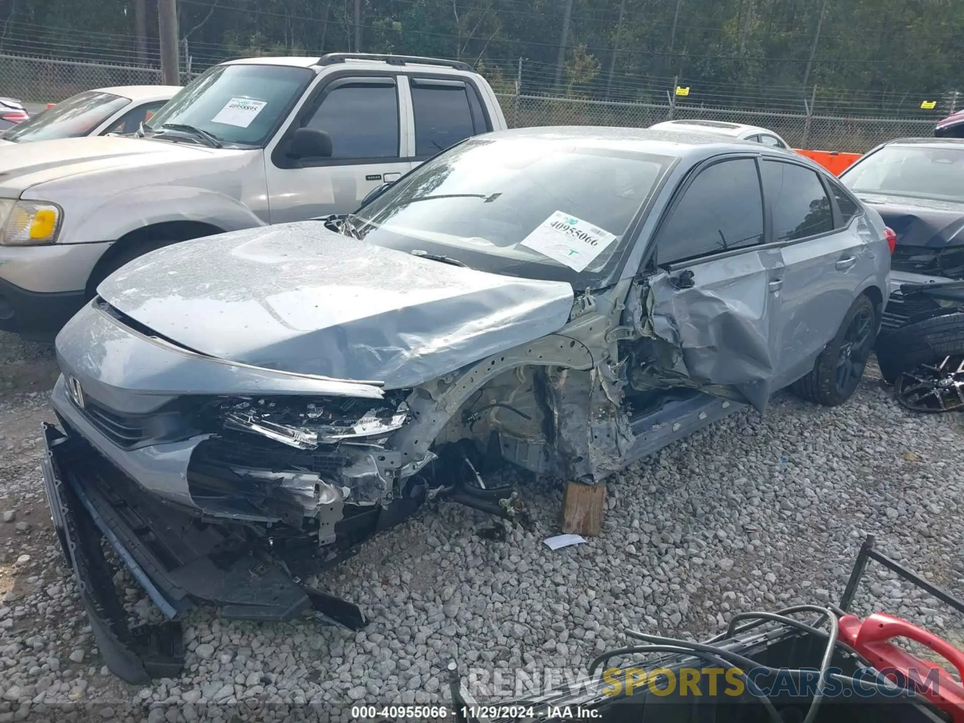 2 fotografías del automóvil dañado 2HGFE2F59PH570256 HONDA CIVIC 2023