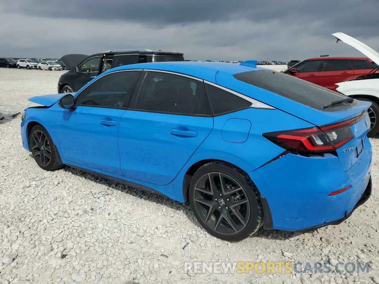 2 fotografías del automóvil dañado 19XFL1G83RE019729 HONDA CIVIC 2024