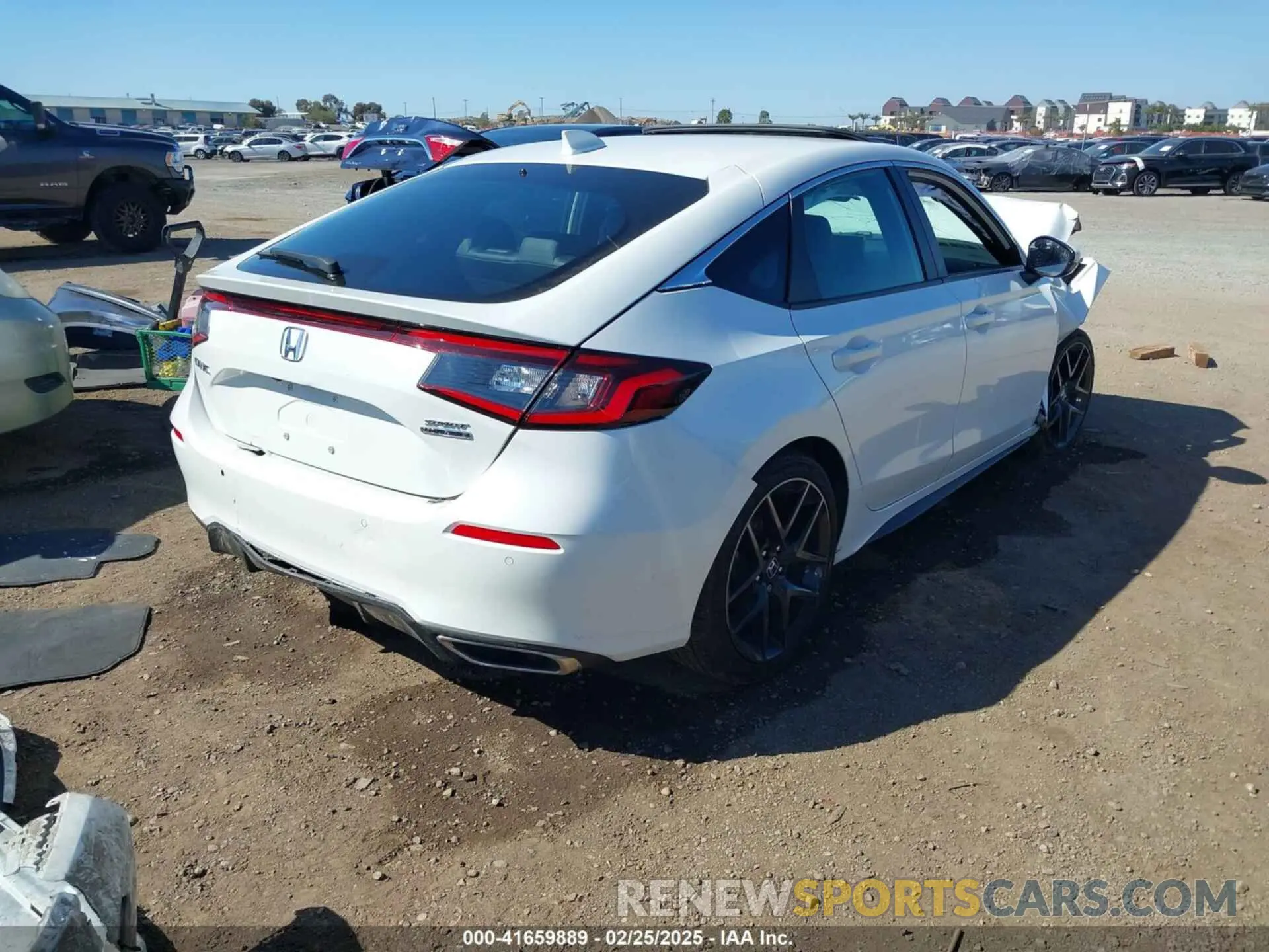 4 fotografías del automóvil dañado 19XFL1G84RE029704 HONDA CIVIC 2024