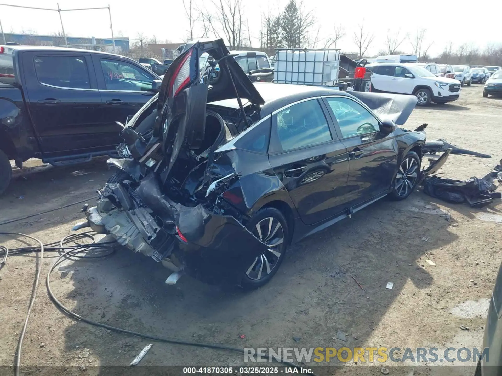 4 fotografías del automóvil dañado 19XFL1H71RE026927 HONDA CIVIC 2024
