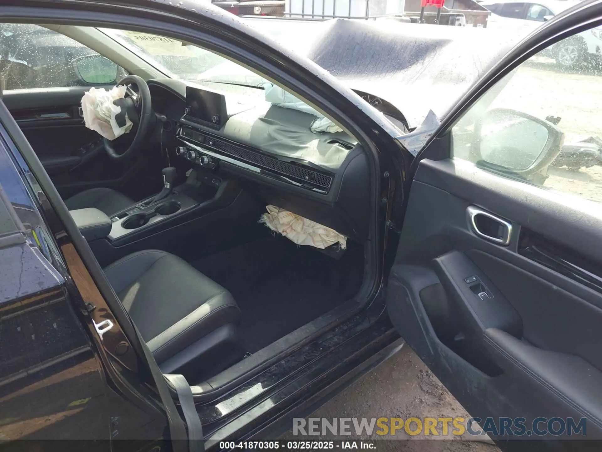 5 fotografías del automóvil dañado 19XFL1H71RE026927 HONDA CIVIC 2024