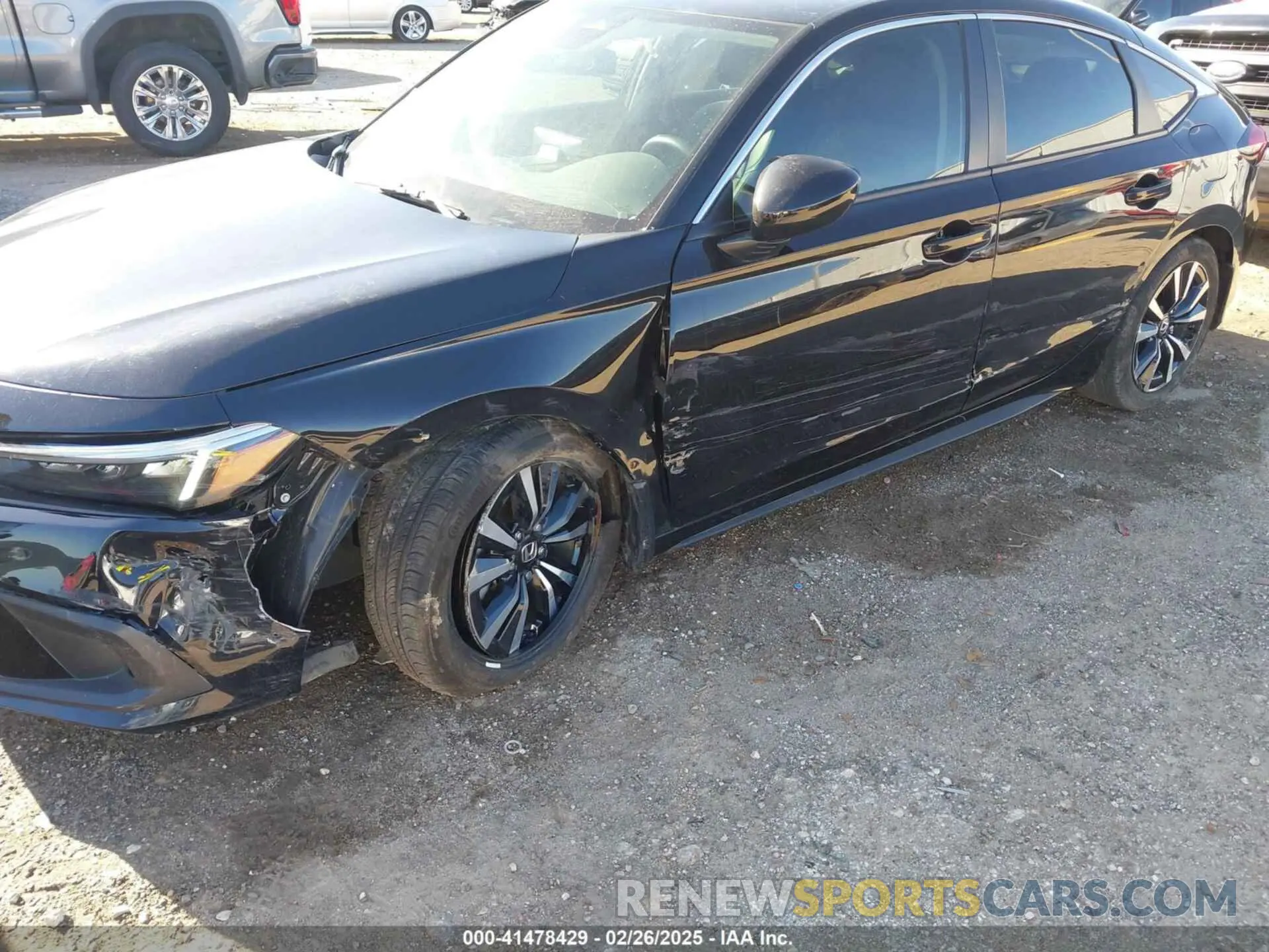 6 fotografías del automóvil dañado 19XFL1H72RE014947 HONDA CIVIC 2024