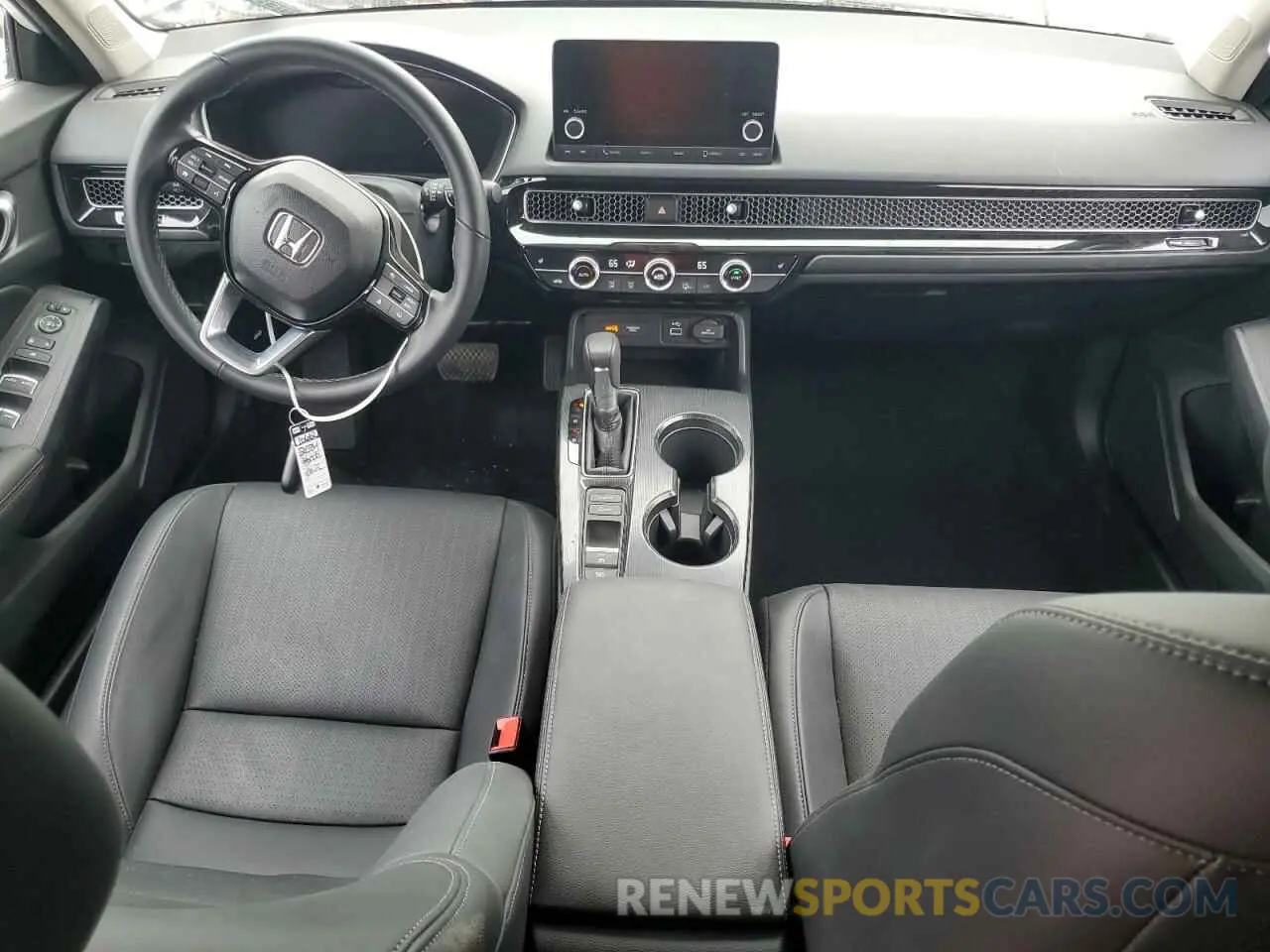 8 fotografías del automóvil dañado 19XFL1H76RE017060 HONDA CIVIC 2024