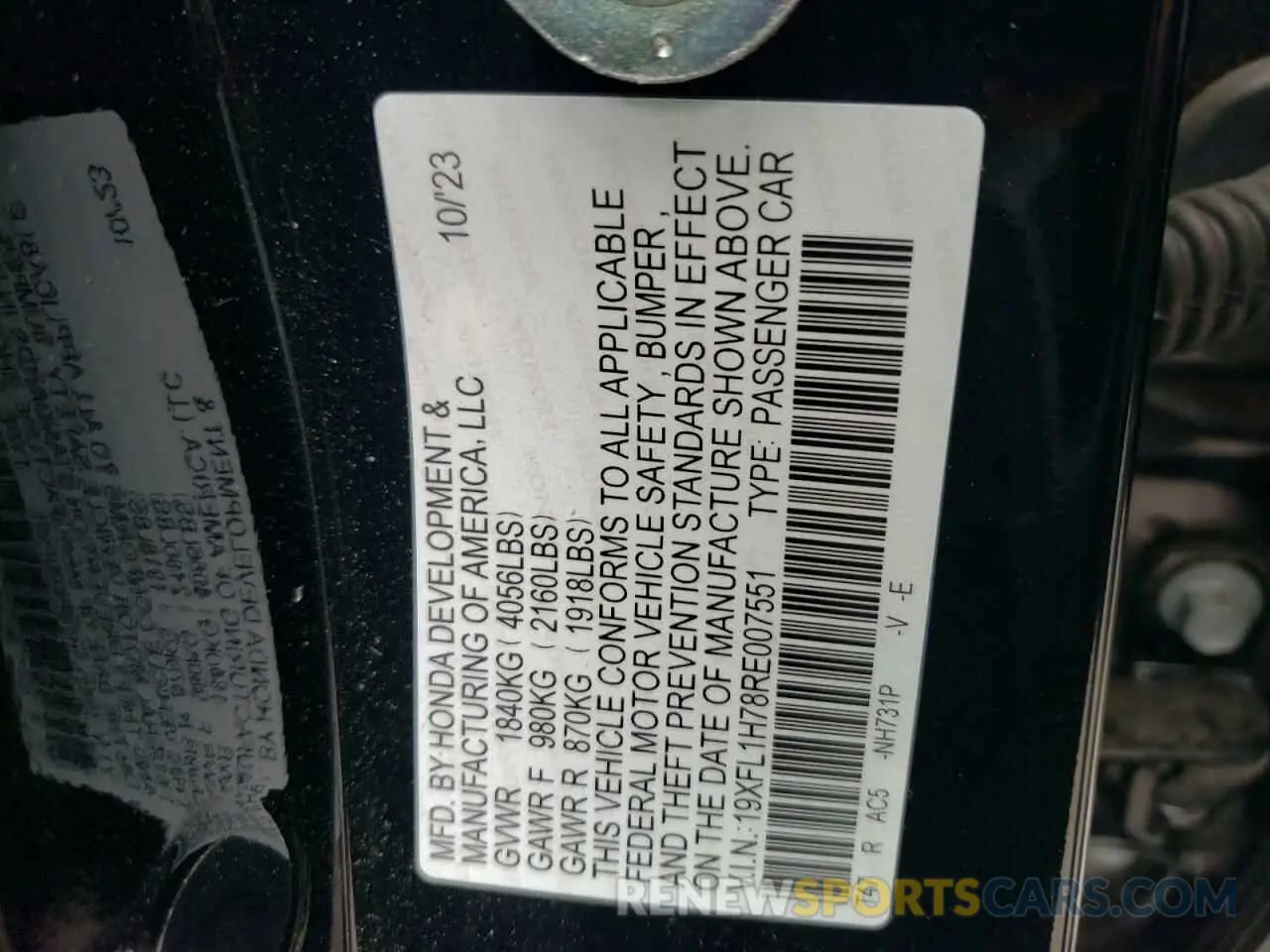 14 fotografías del automóvil dañado 19XFL1H78RE007551 HONDA CIVIC 2024